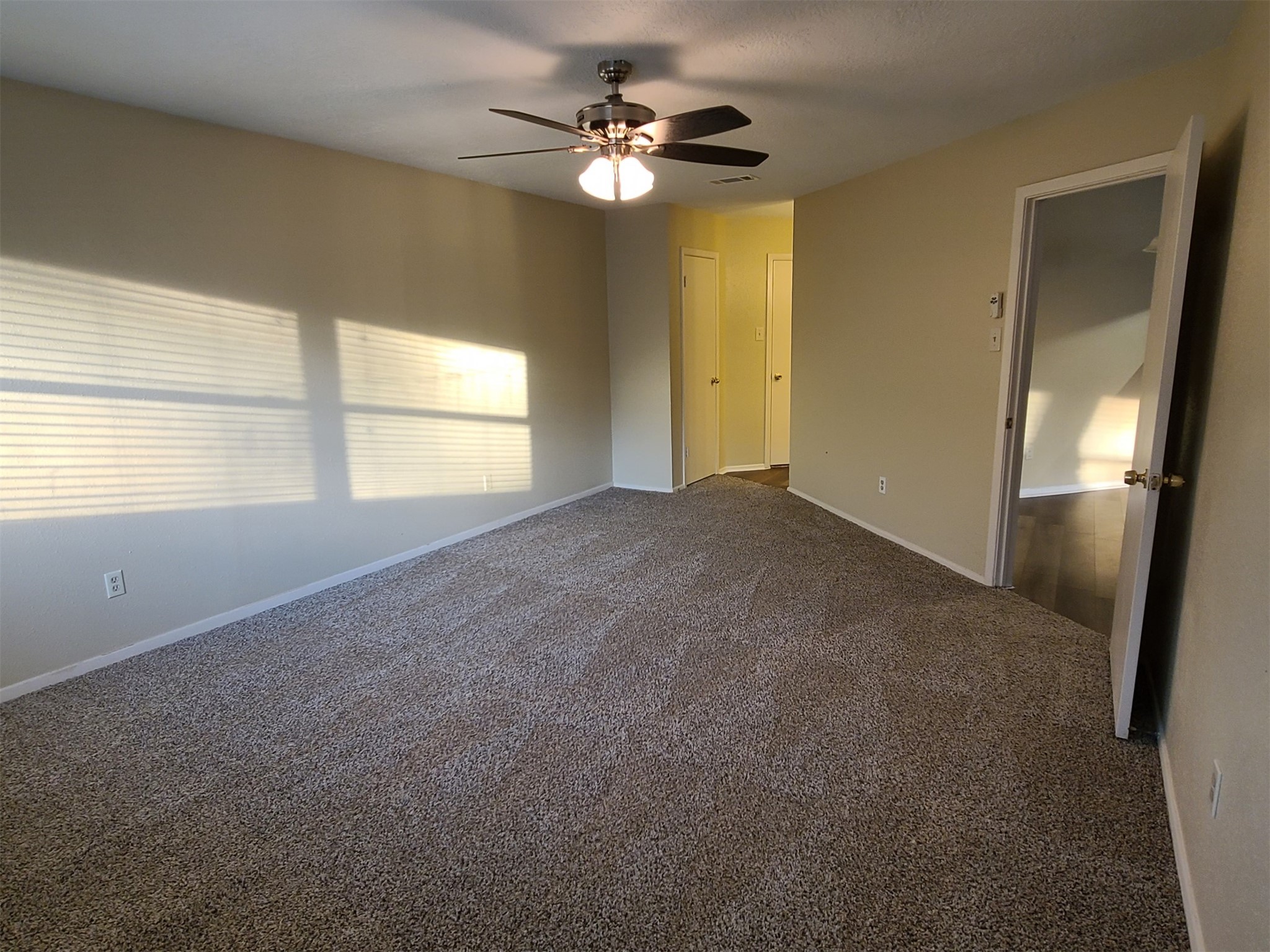 17123 Forelock Way Property Photo 15