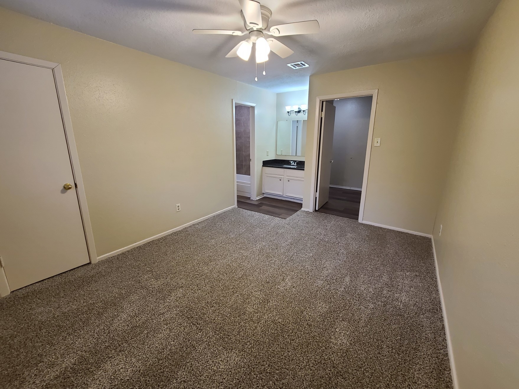 17123 Forelock Way Property Photo 20