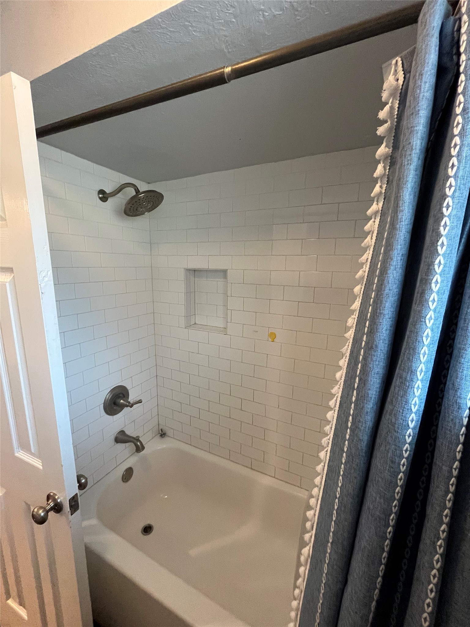 25423 Fairbrook Lane Property Photo 14