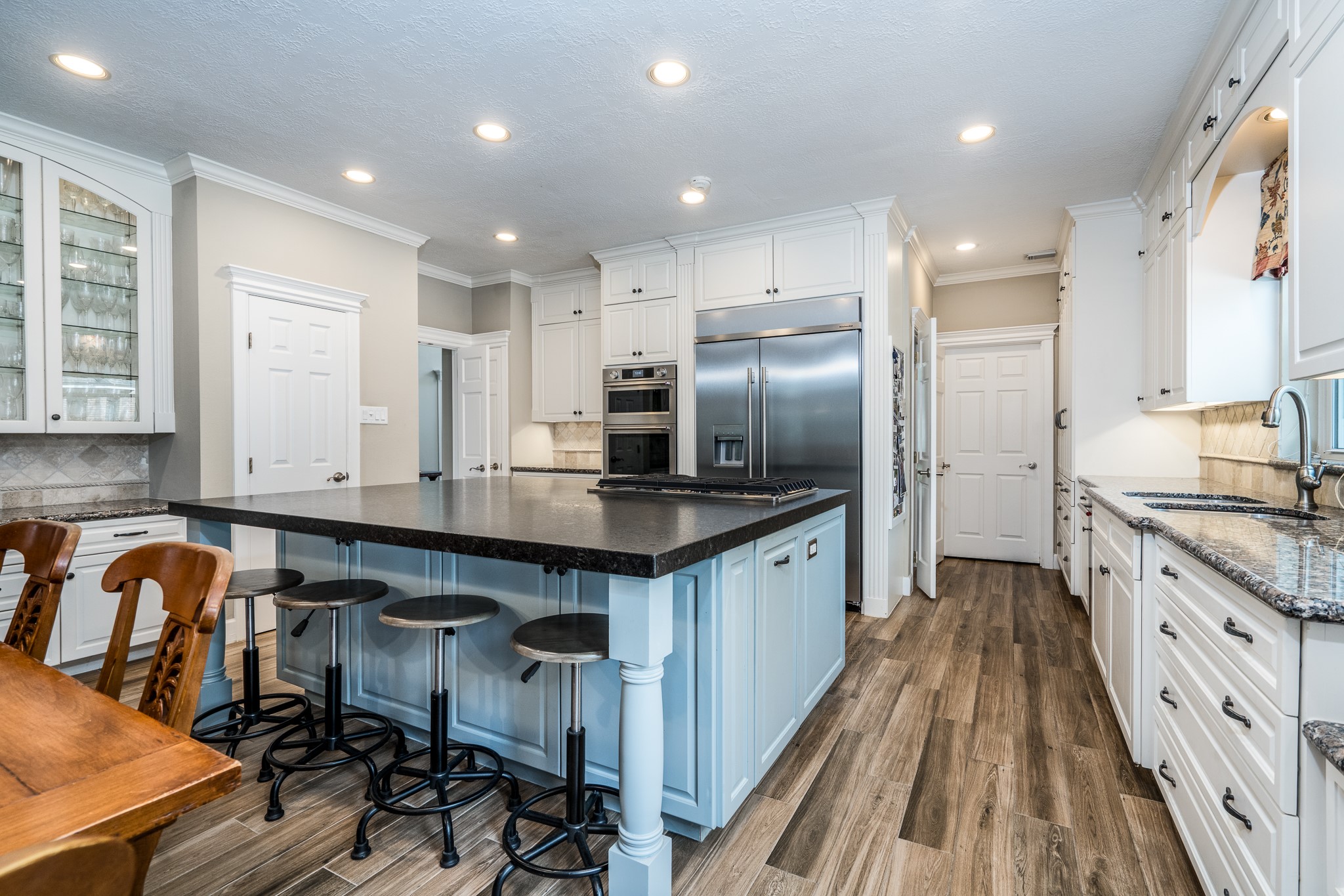 7006 Racquet Court Property Photo 16