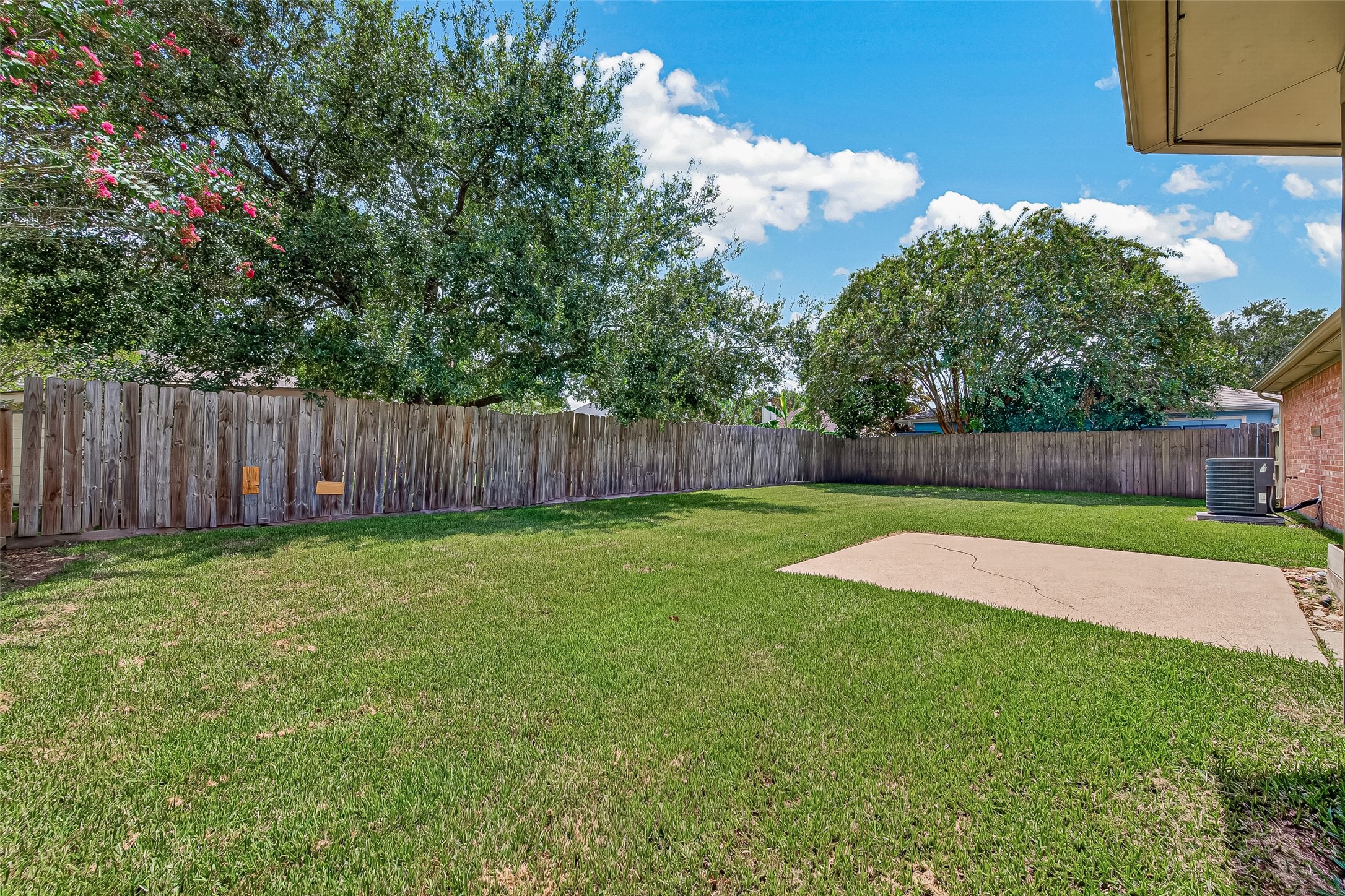 17123 Pecan Acres Drive Property Photo 24