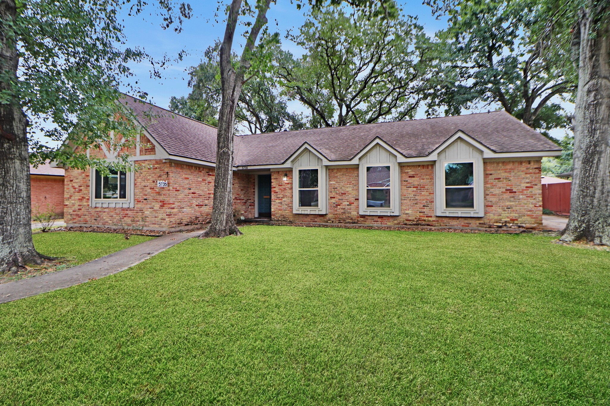 5735 Wigton Drive Property Photo 1