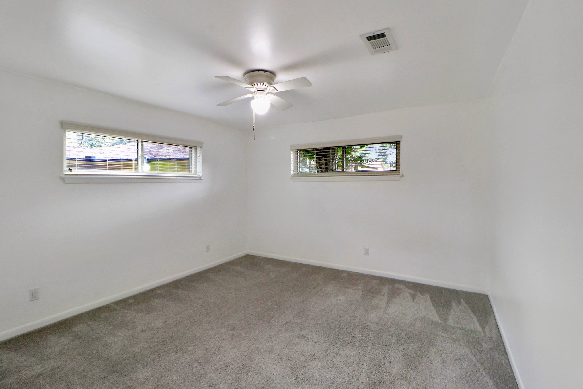 5735 Wigton Drive Property Photo 15
