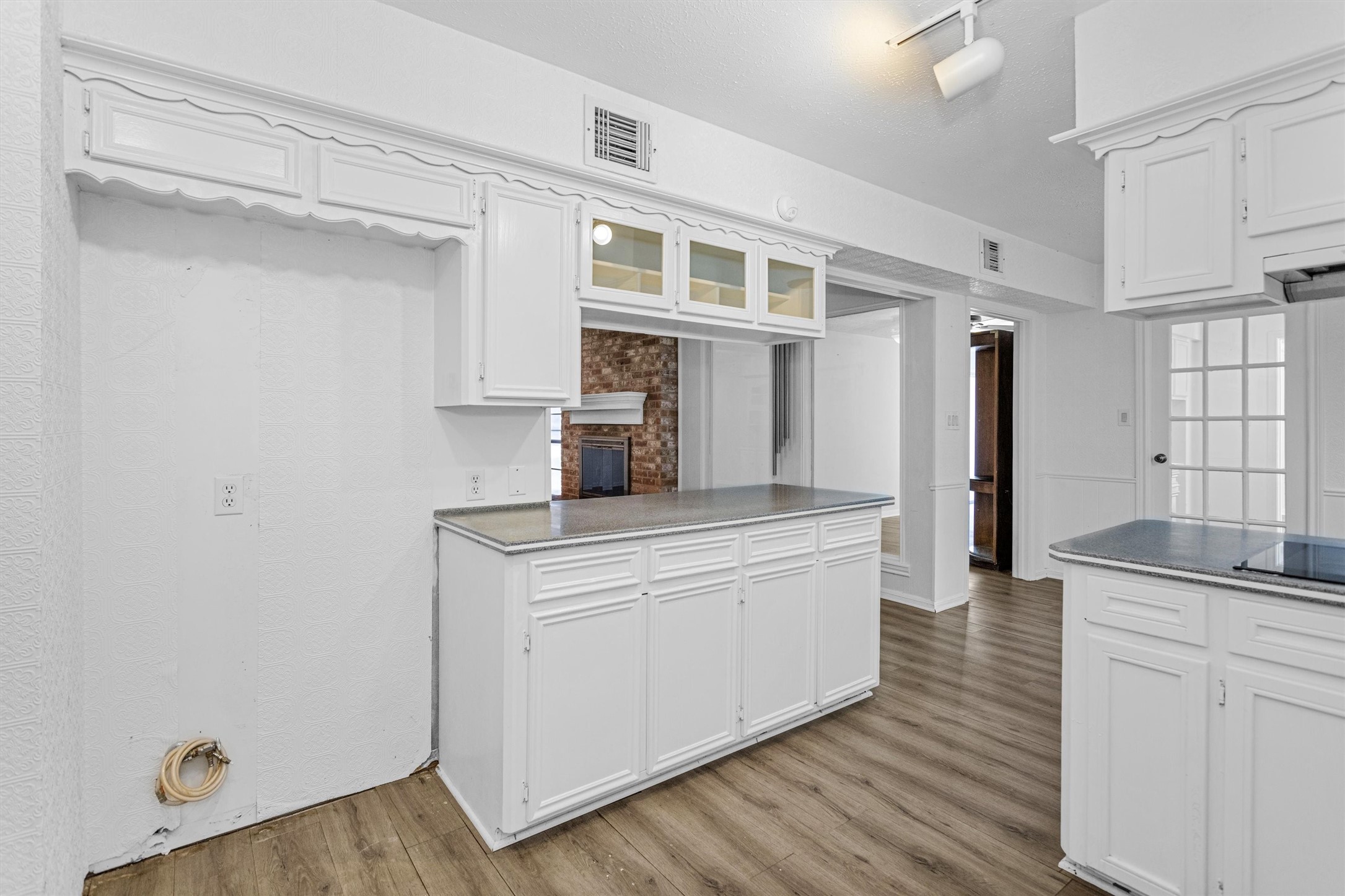 520 Beauregard Drive Property Photo 19