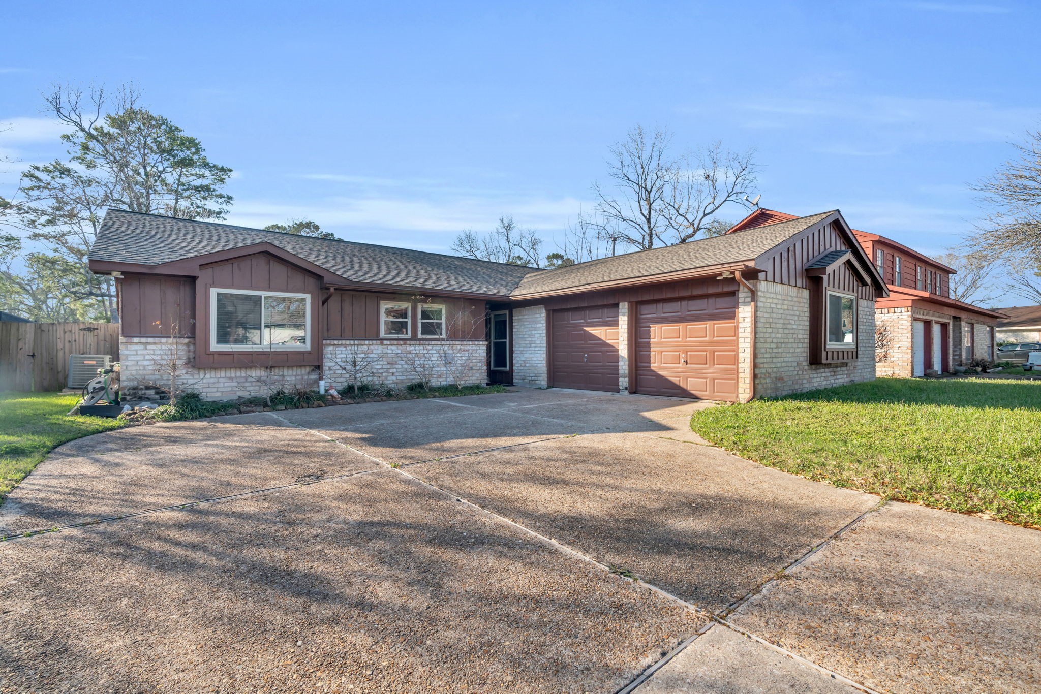 22315 Walnut Valley Drive Property Photo 4