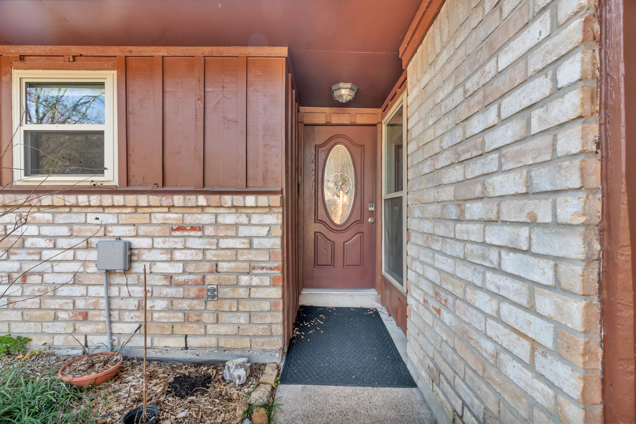 22315 Walnut Valley Drive Property Photo 5