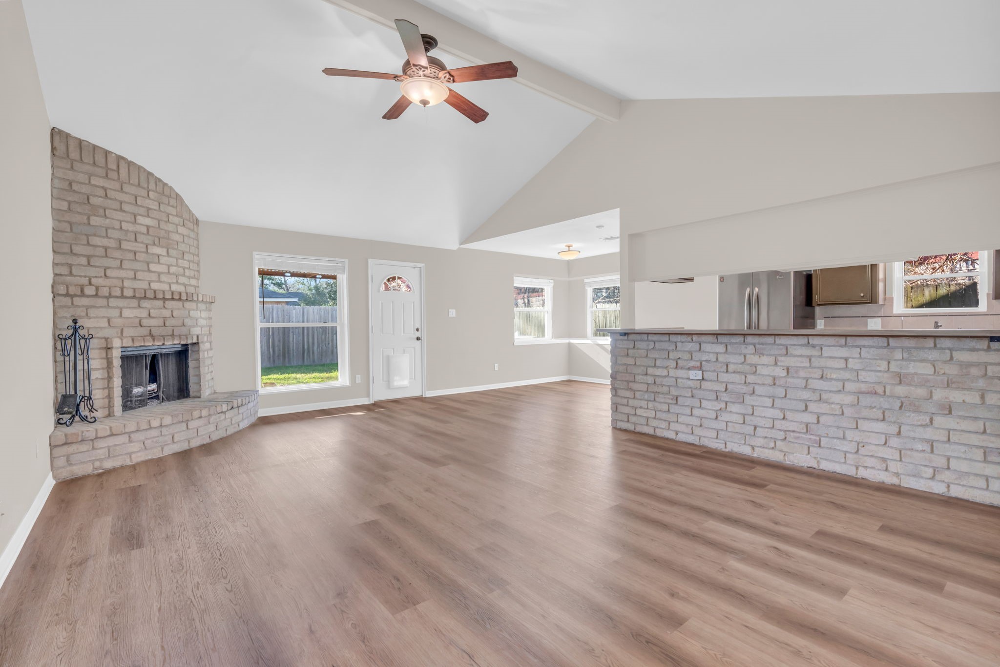 22315 Walnut Valley Drive Property Photo 8