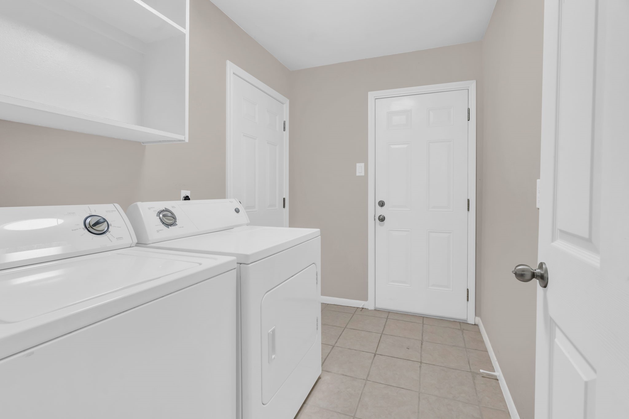 22315 Walnut Valley Drive Property Photo 16