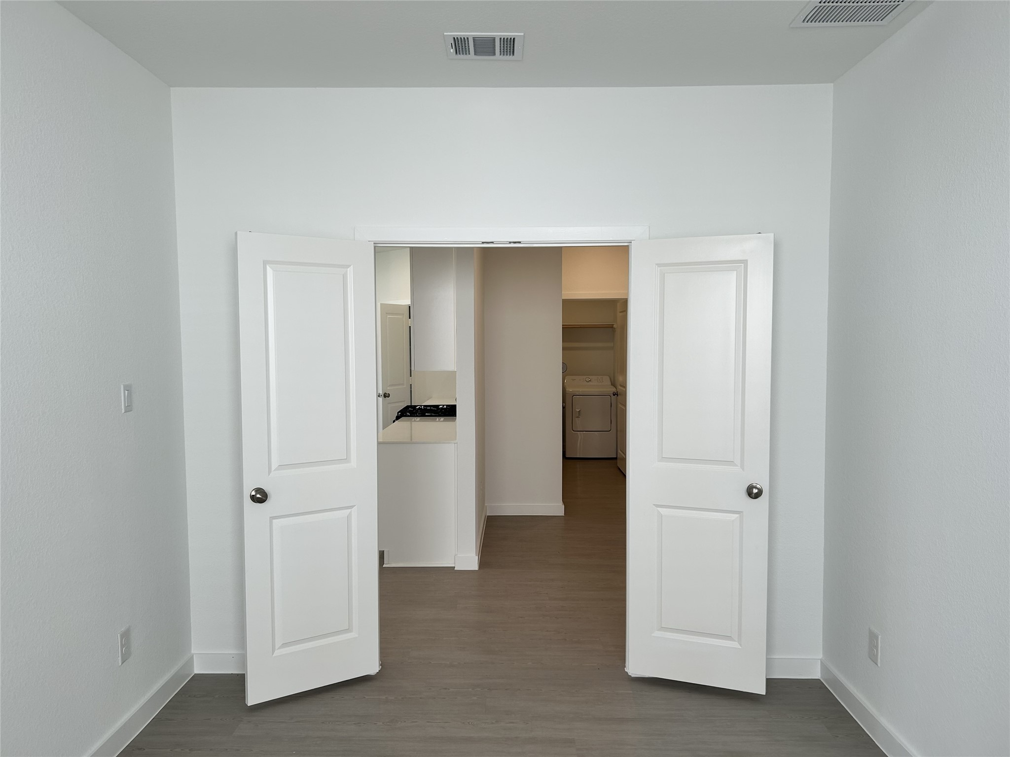 8306 Amber Summit Lane Property Photo 14