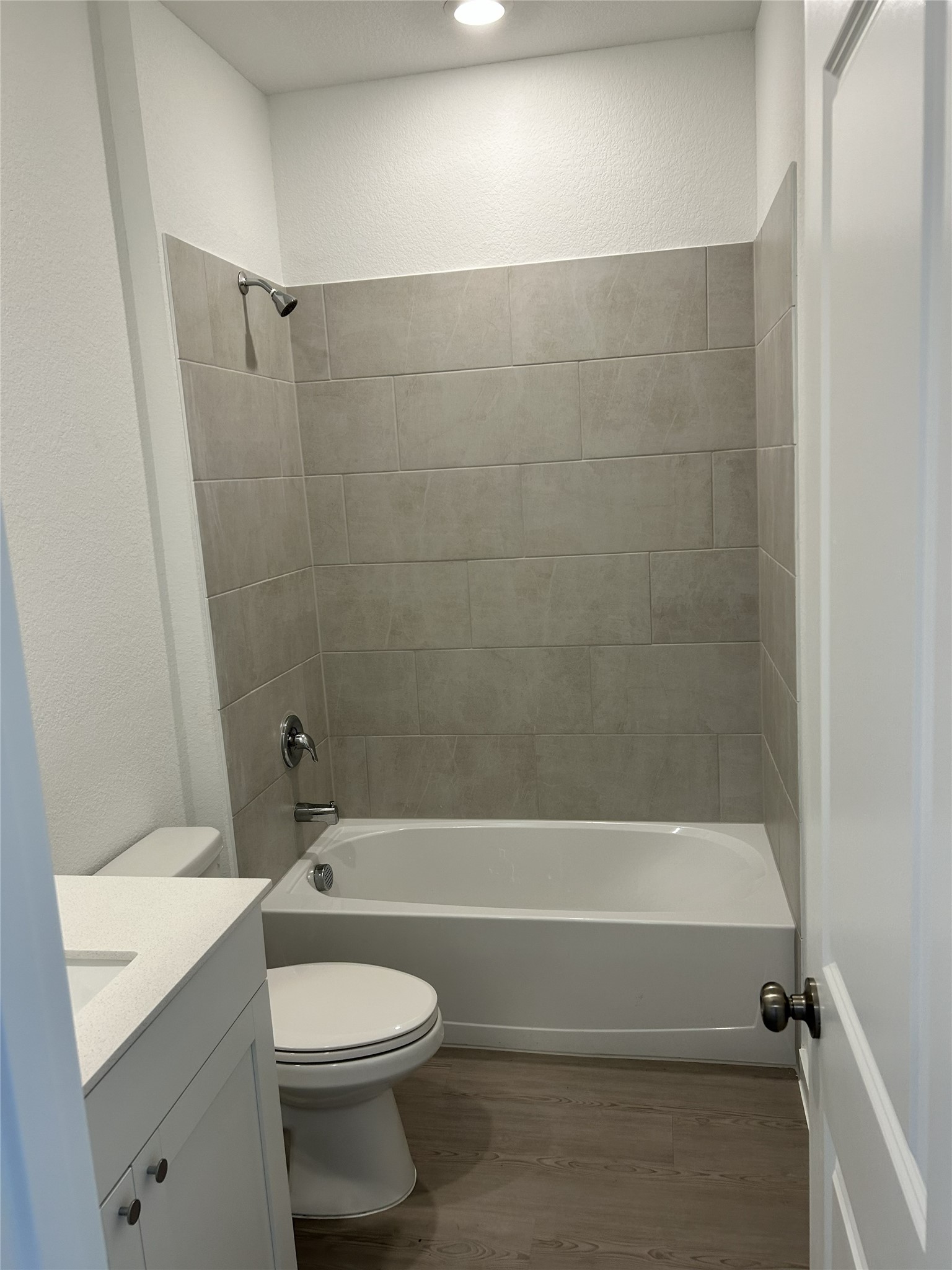 8306 Amber Summit Lane Property Photo 17