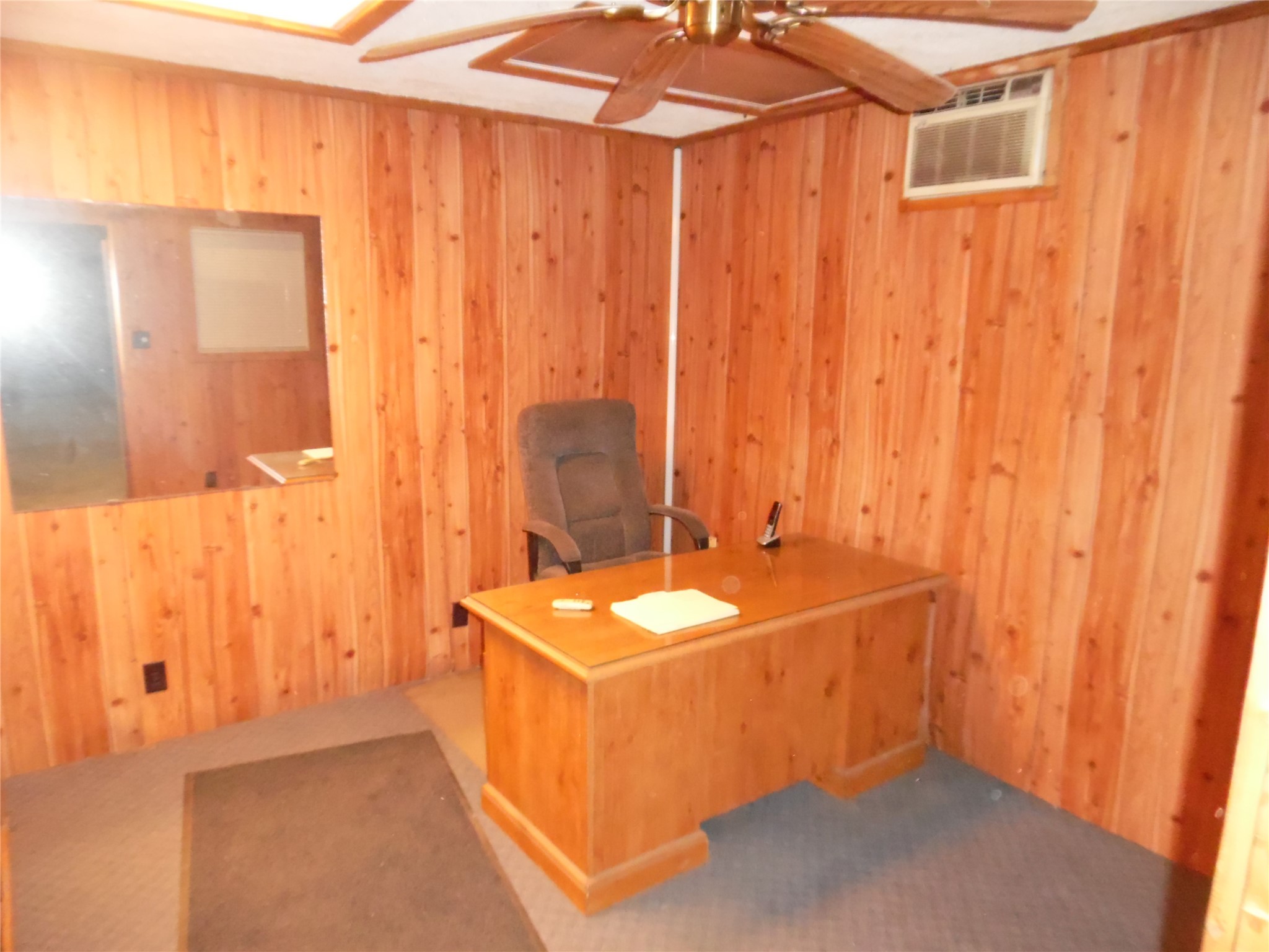 14084 Highway 6 Property Photo 6