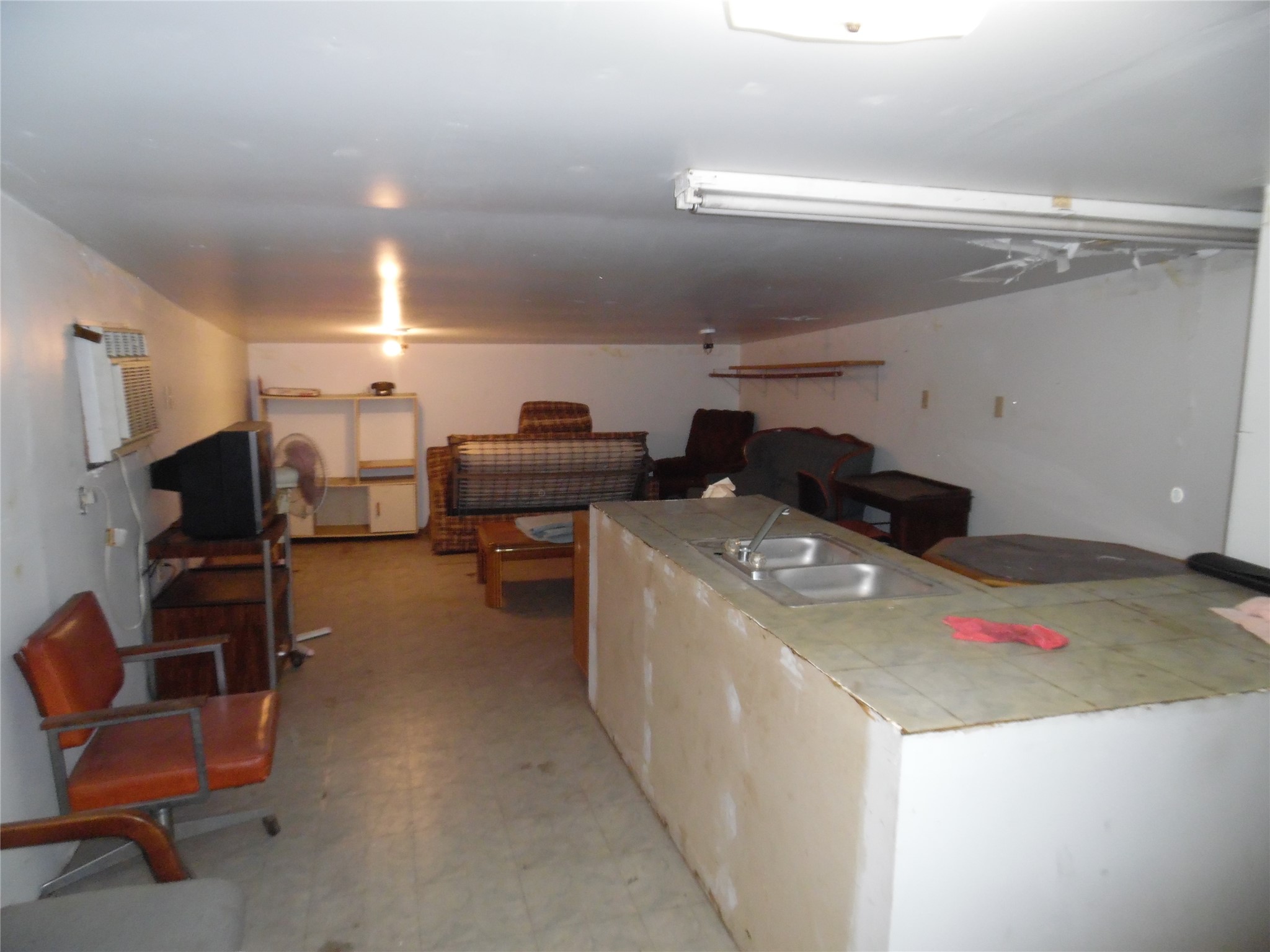 14084 Highway 6 Property Photo 10
