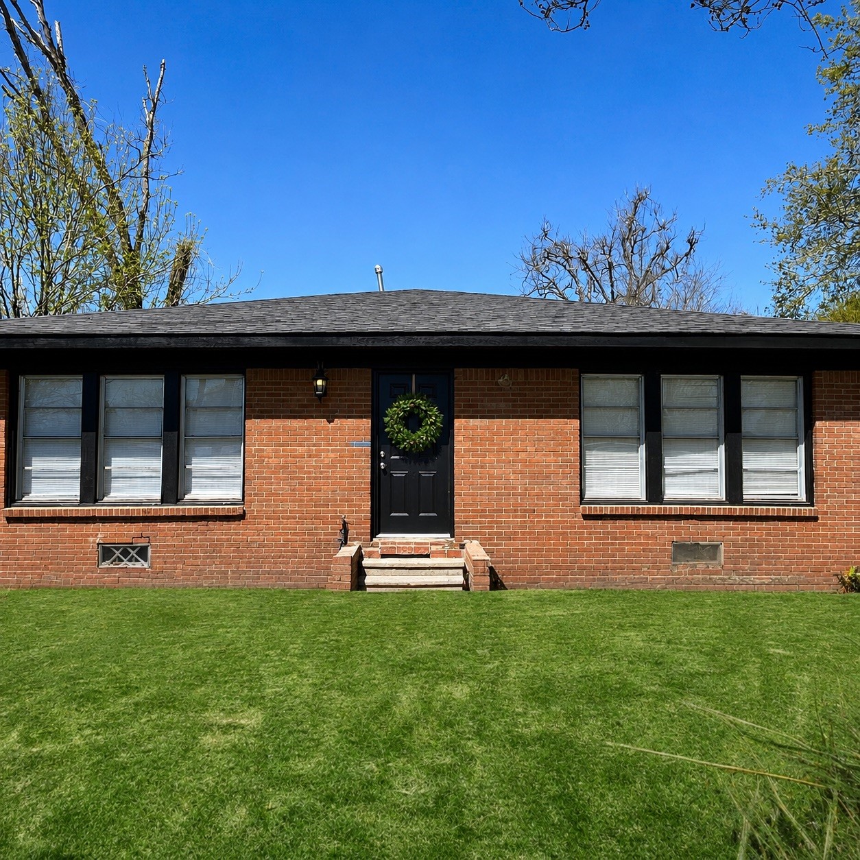615 Eubanks Street Property Photo 1