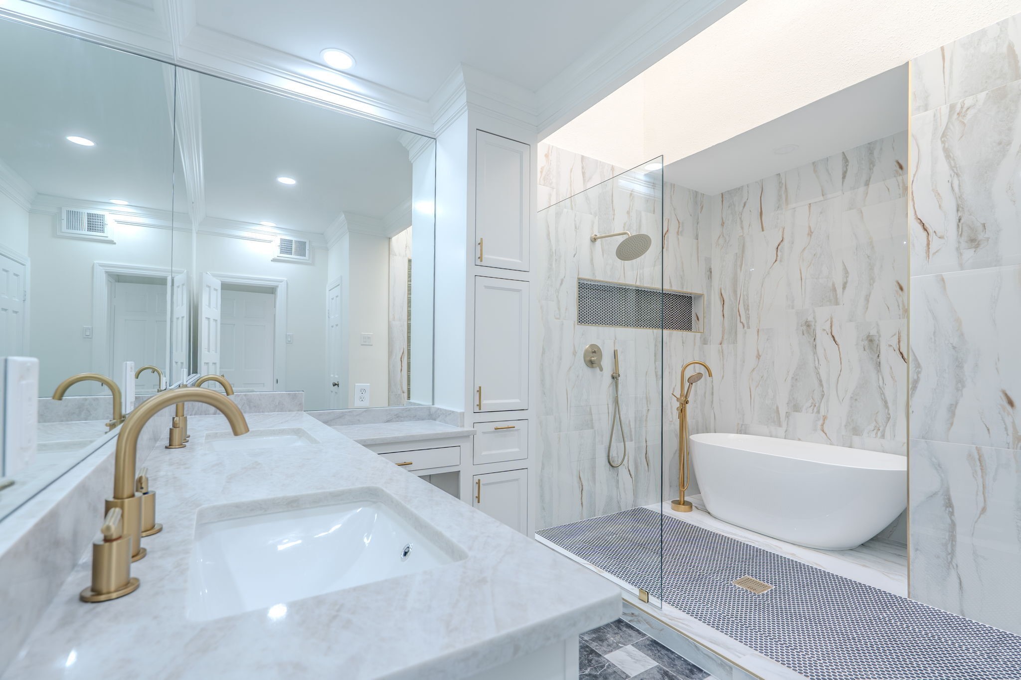5927 Sugar Hill Drive Property Photo 19