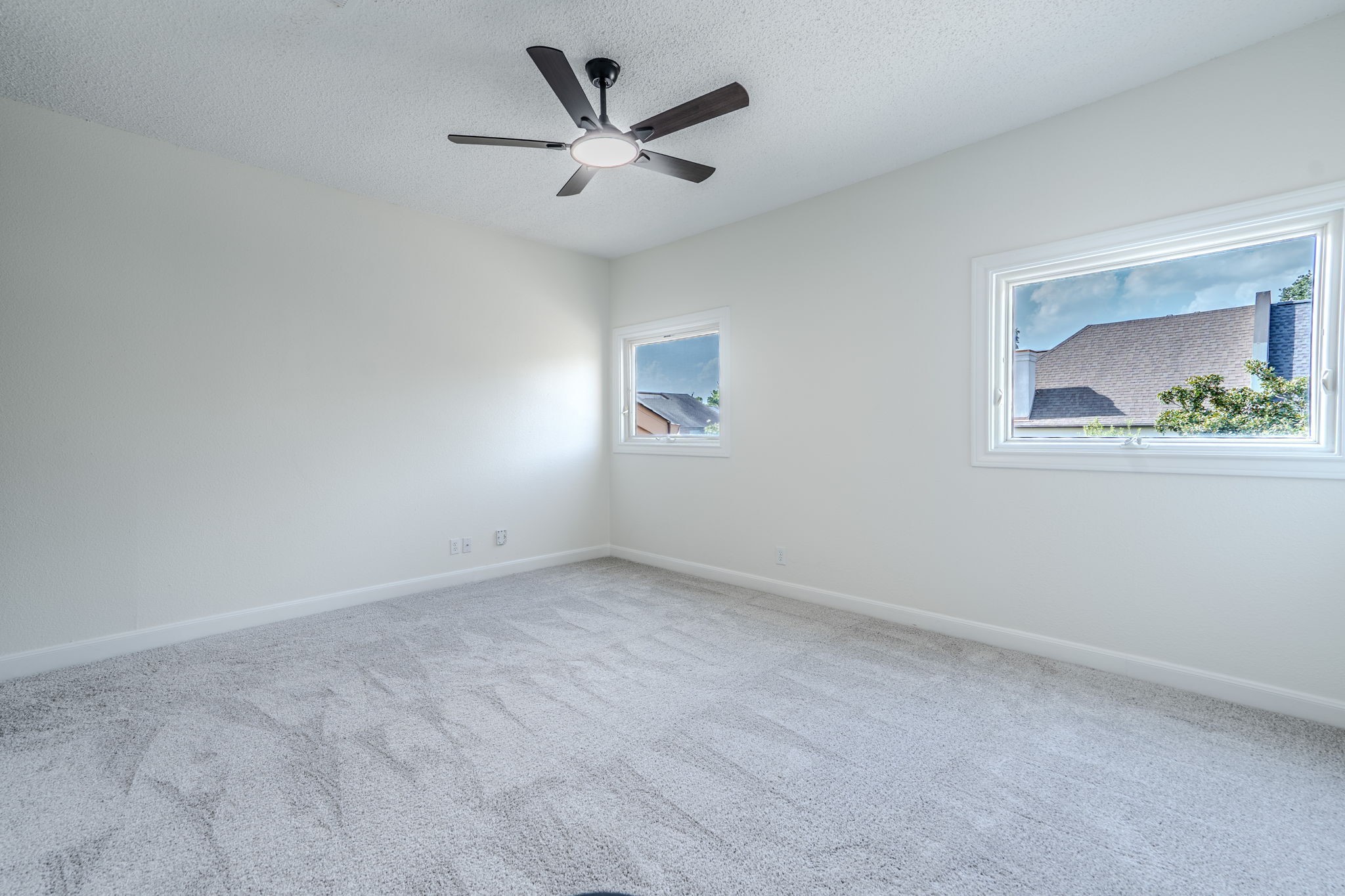 5927 Sugar Hill Drive Property Photo 31