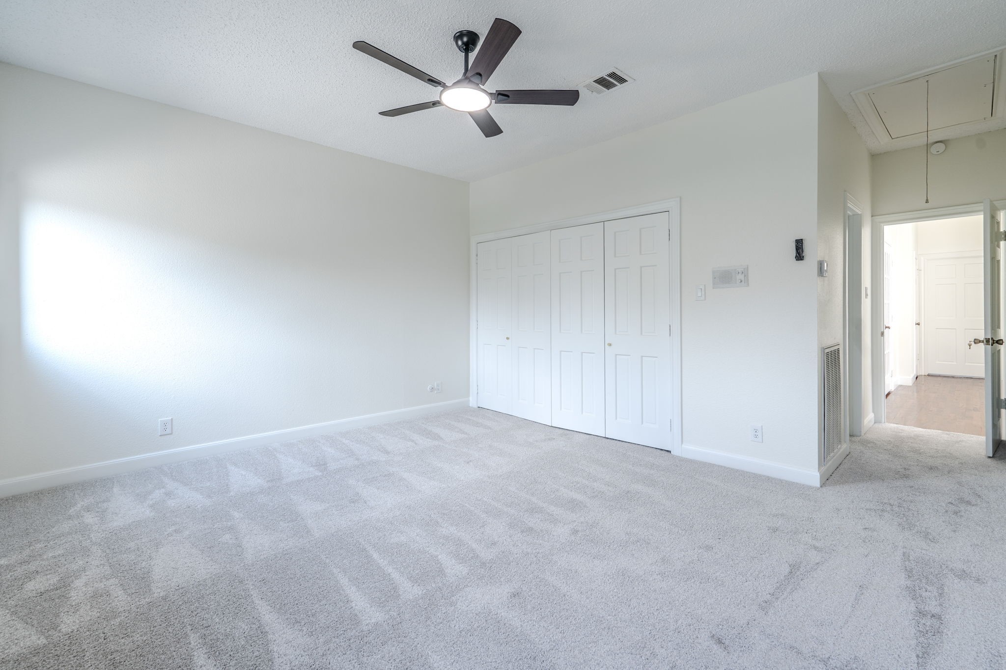 5927 Sugar Hill Drive Property Photo 33