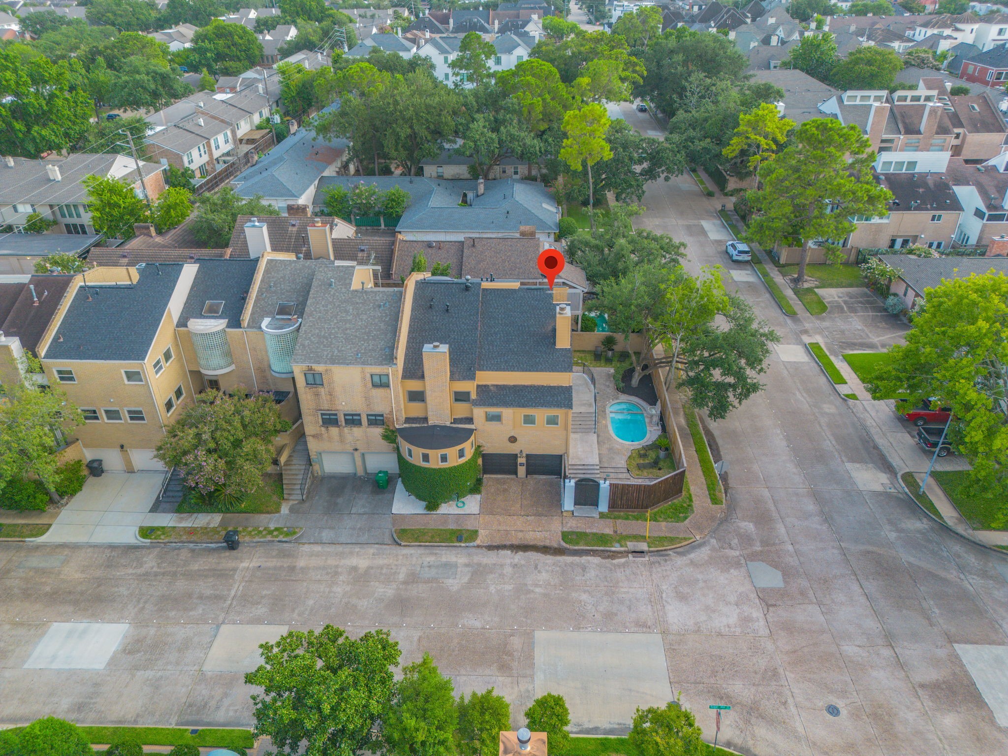 5927 Sugar Hill Drive Property Photo 41