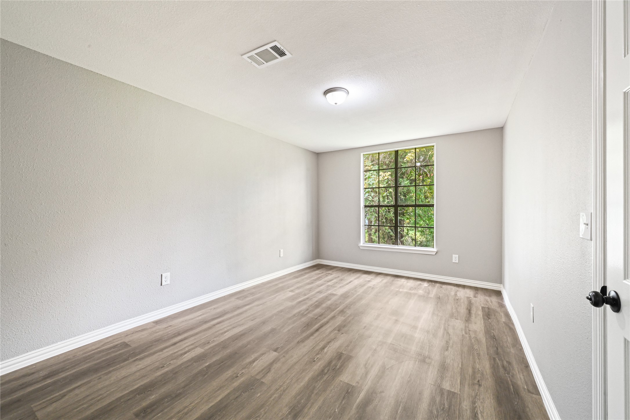 839 Yaupon Street Property Photo 26