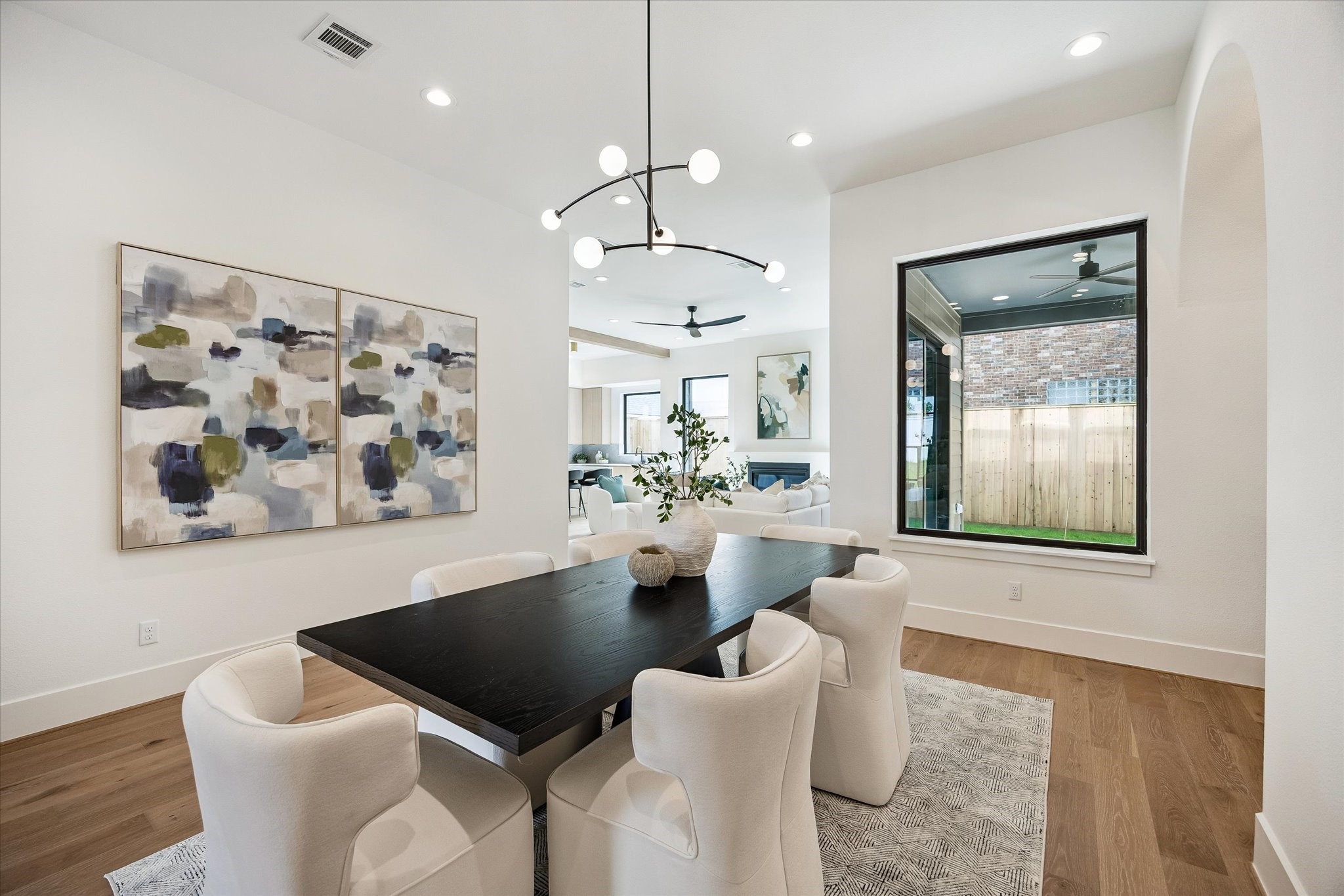 335 Harvard Street Property Photo 8
