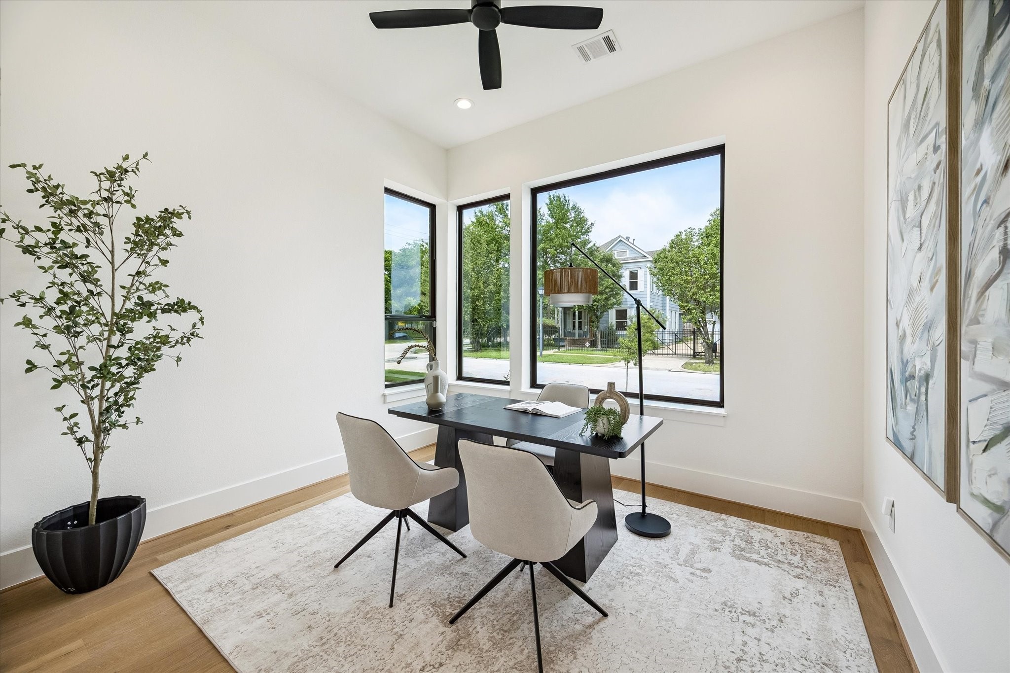 335 Harvard Street Property Photo 12