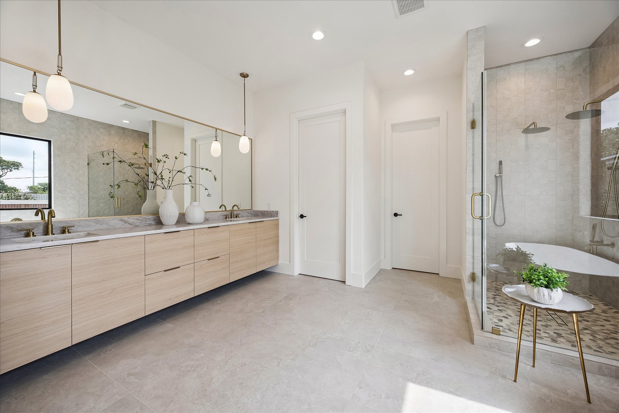 335 Harvard Street Property Photo 18
