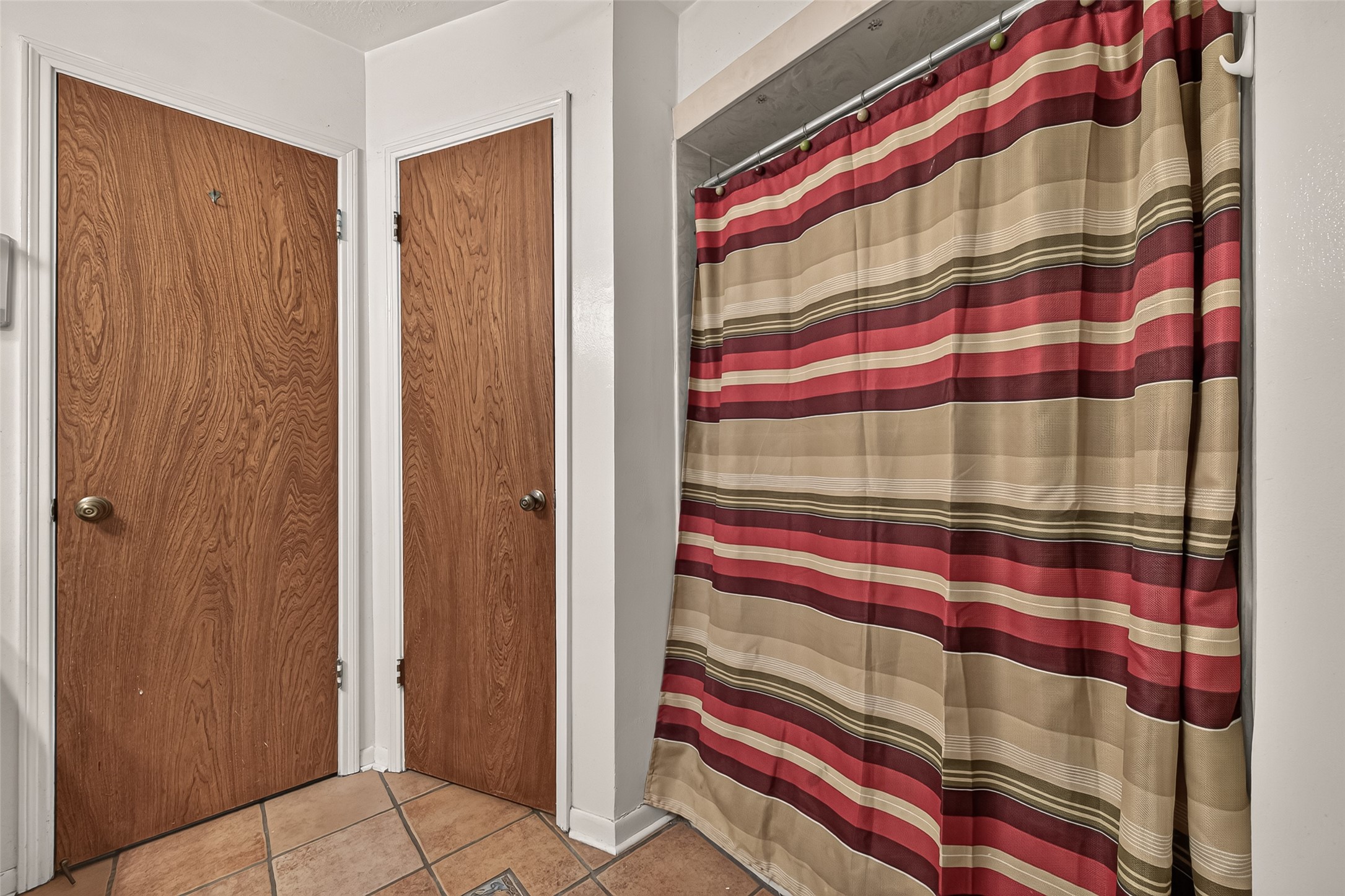 2016 Meadow Lane Property Photo 18
