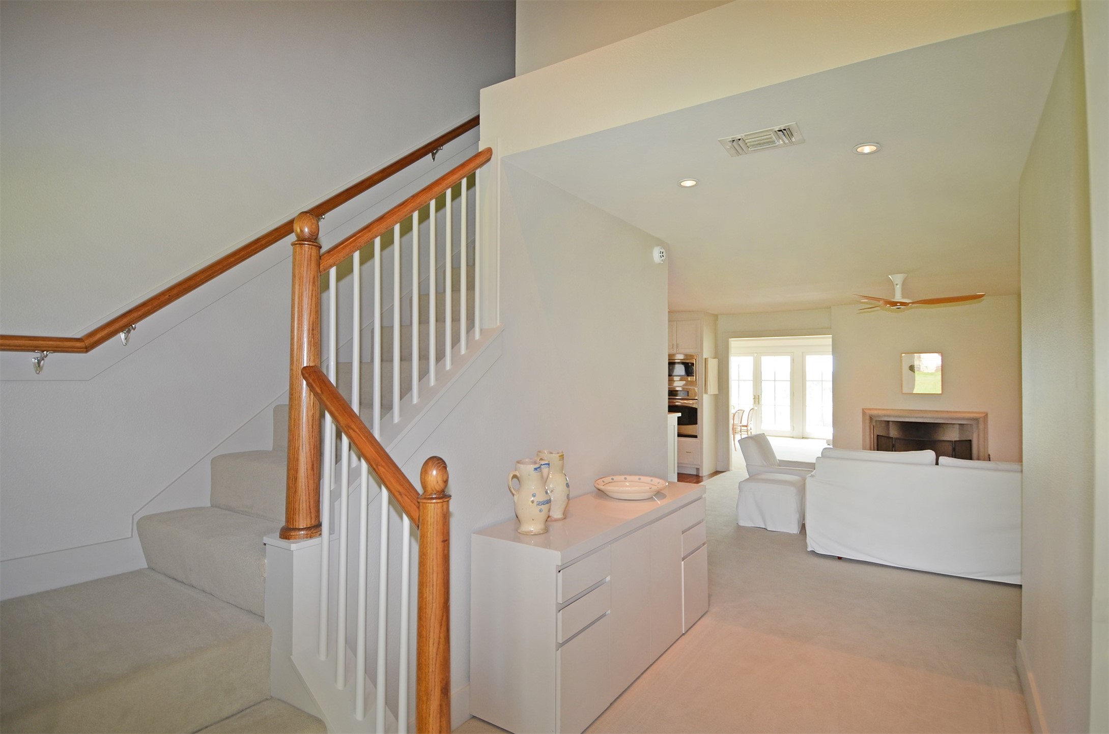 1880 Schoenberg Road Property Photo 10
