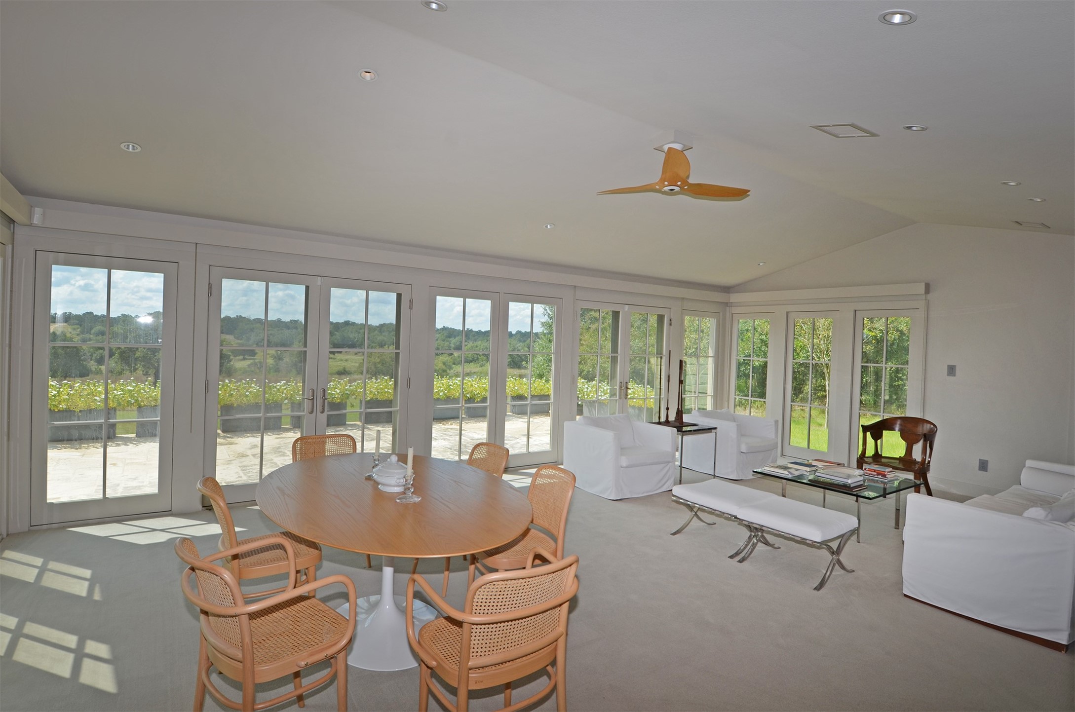1880 Schoenberg Road Property Photo 15