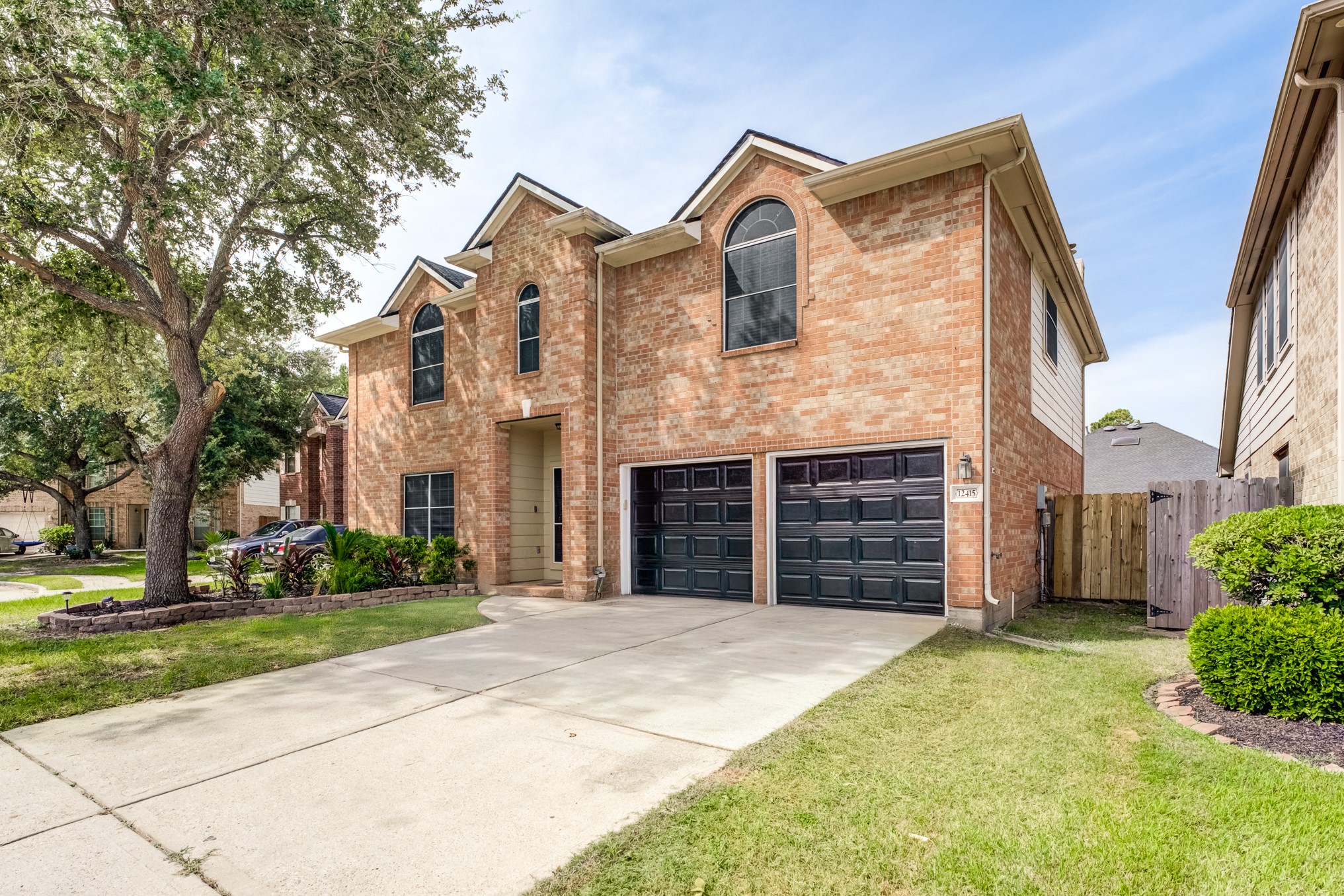 12415 Silversmine Drive Property Photo 4