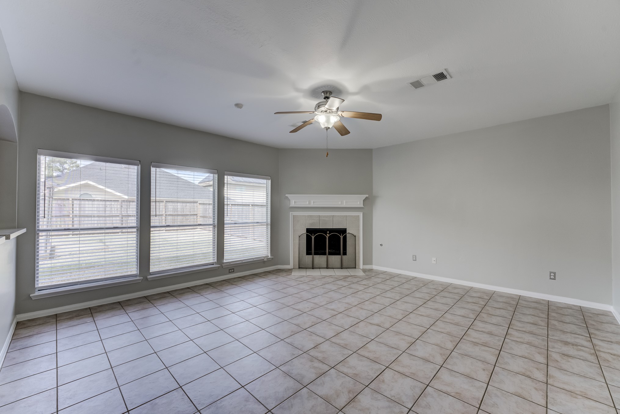 12415 Silversmine Drive Property Photo 6