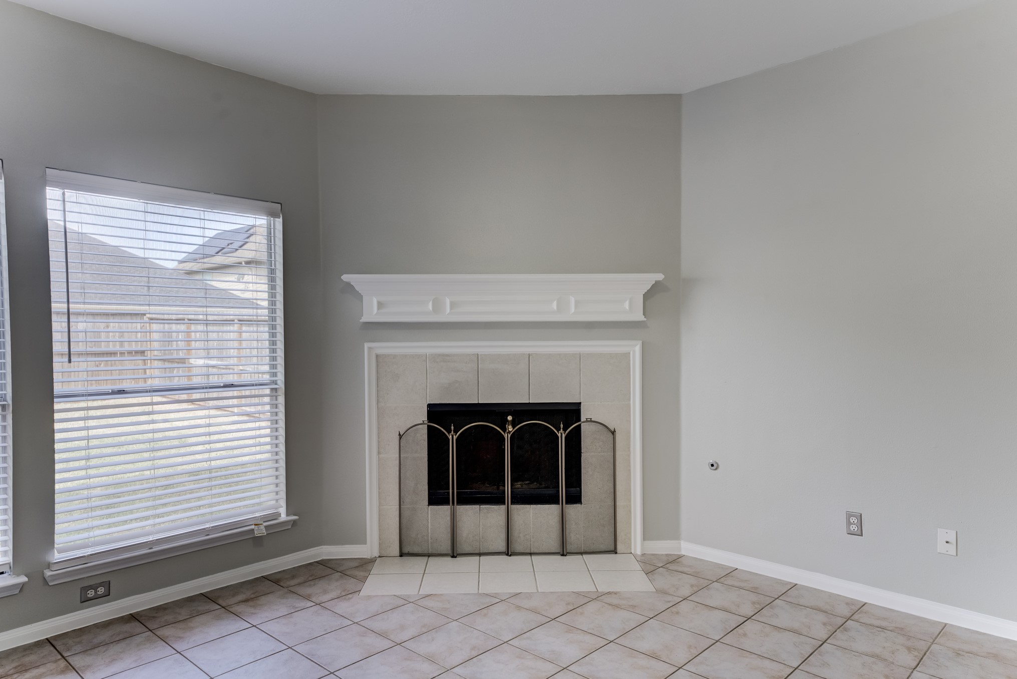 12415 Silversmine Drive Property Photo 9