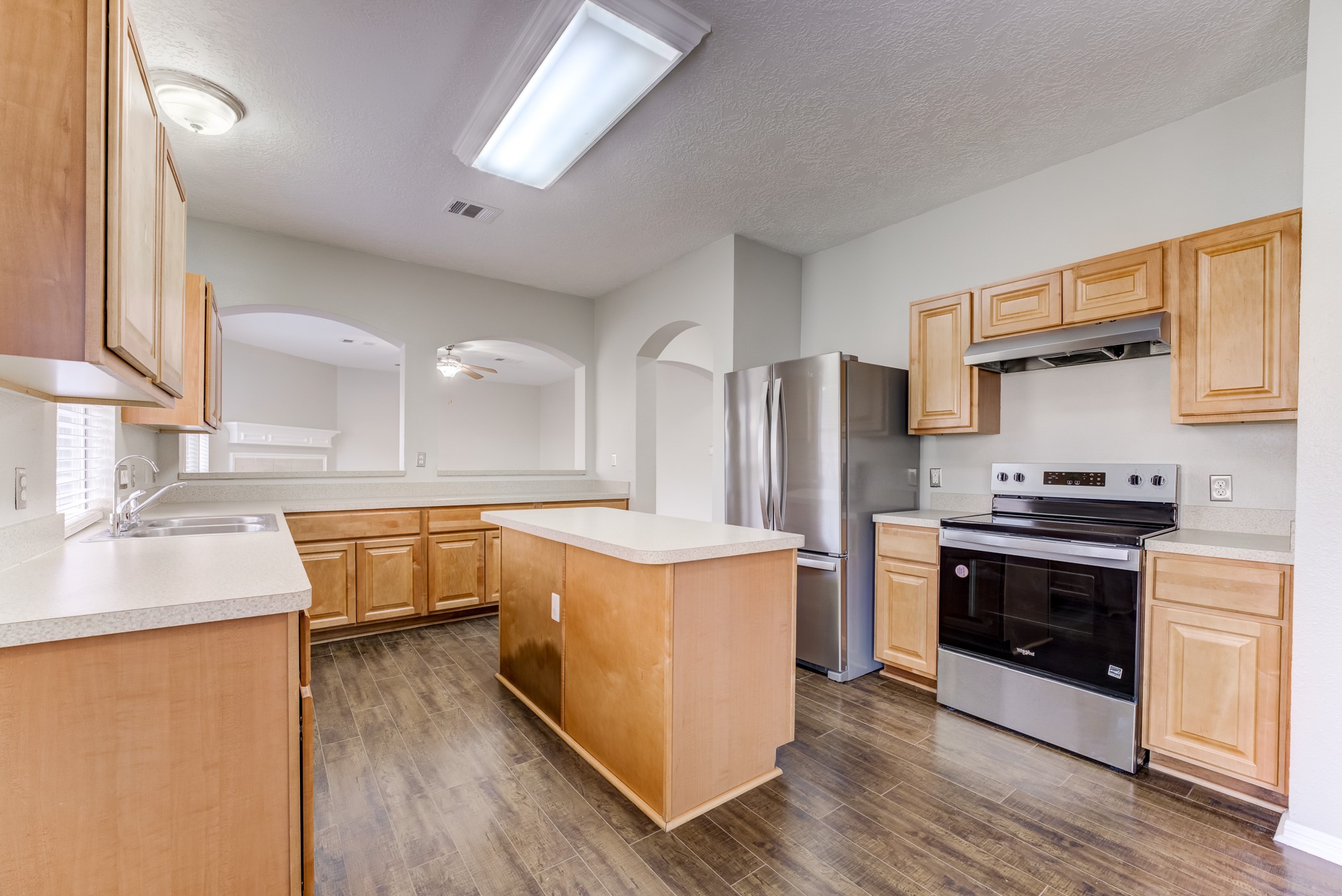12415 Silversmine Drive Property Photo 13