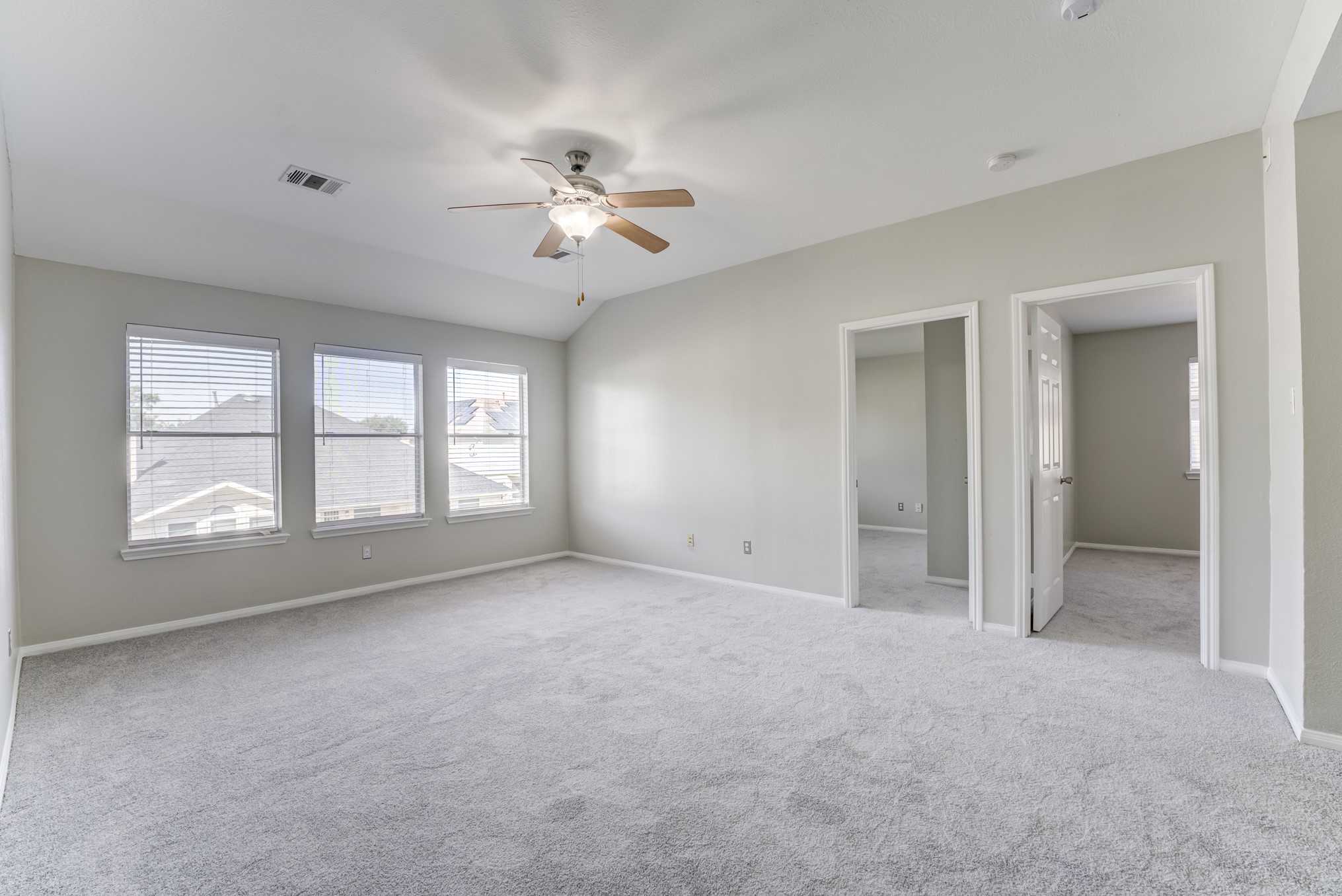 12415 Silversmine Drive Property Photo 17