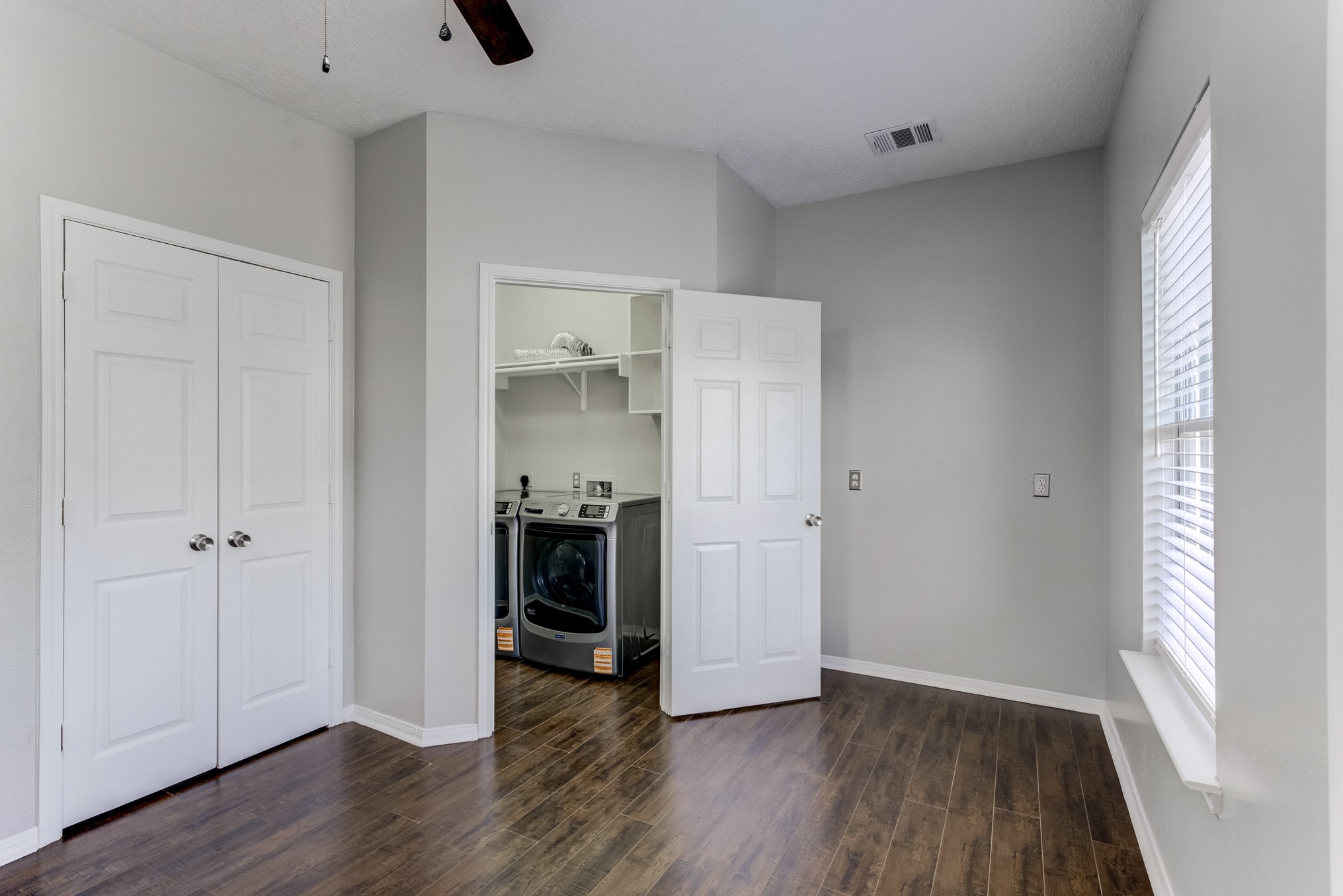 12415 Silversmine Drive Property Photo 45