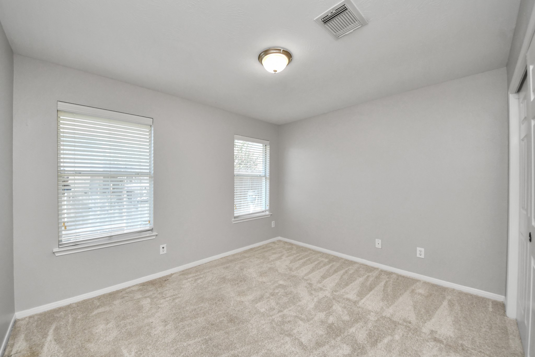 414 Willow Pointe Drive Property Photo 20