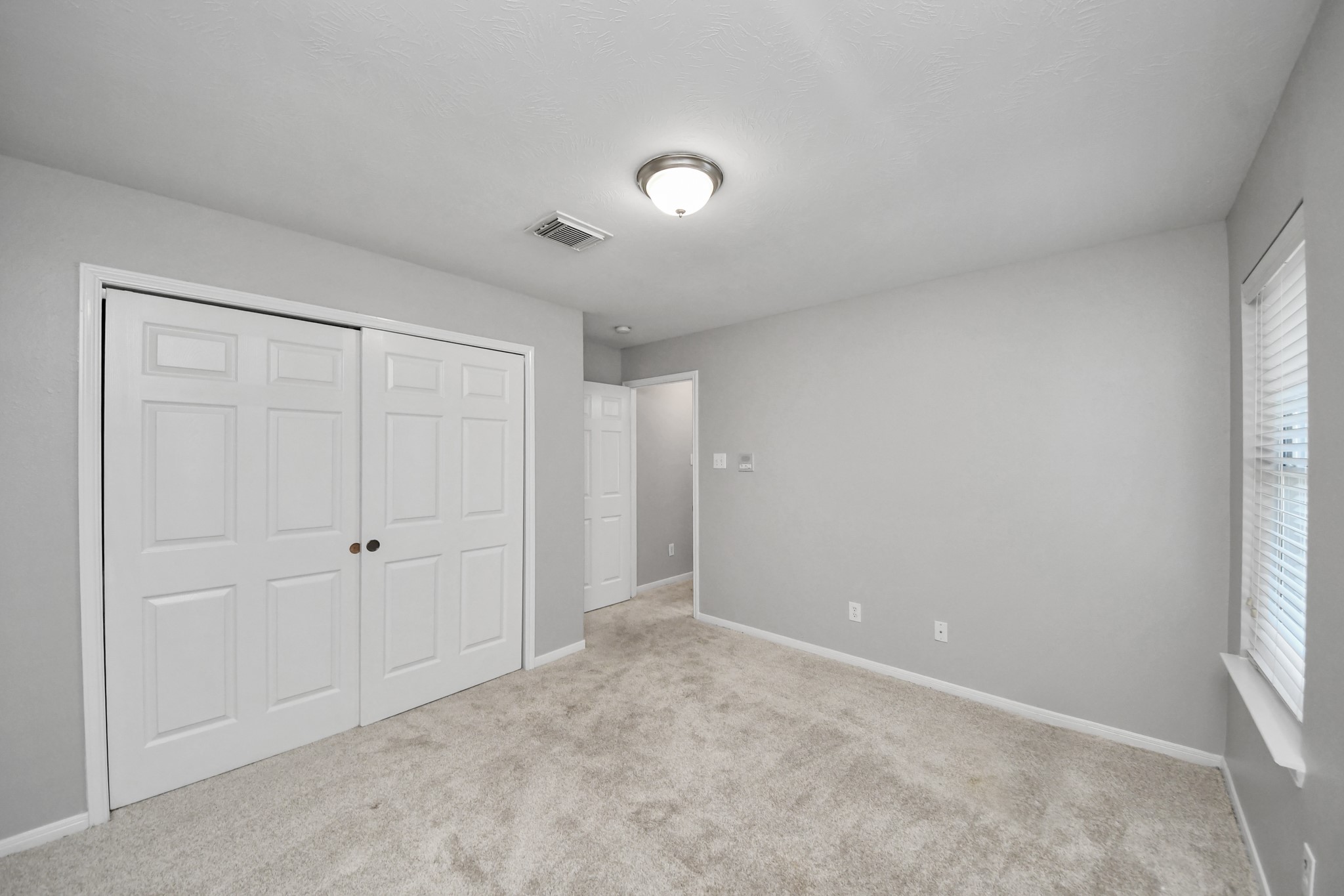 414 Willow Pointe Drive Property Photo 21