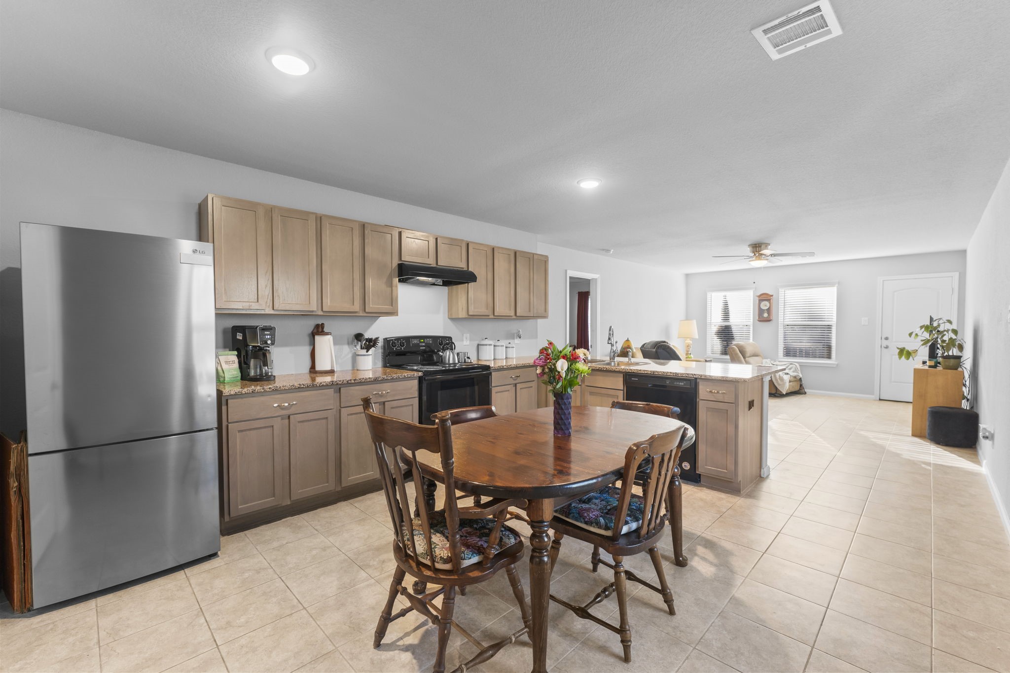 15120 Arrowhead Loop E Property Photo 6