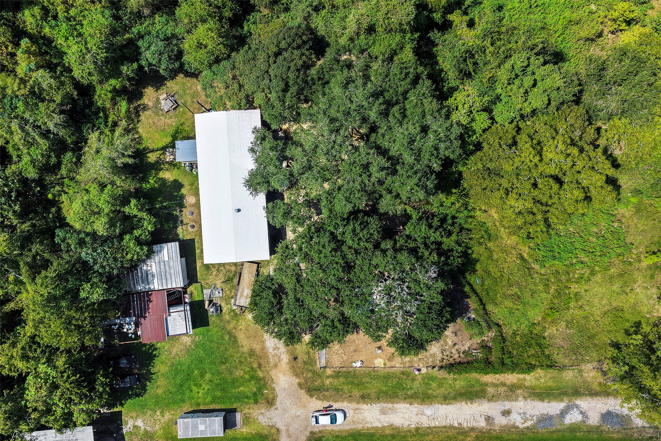 15411 Treichel Road Property Photo 3