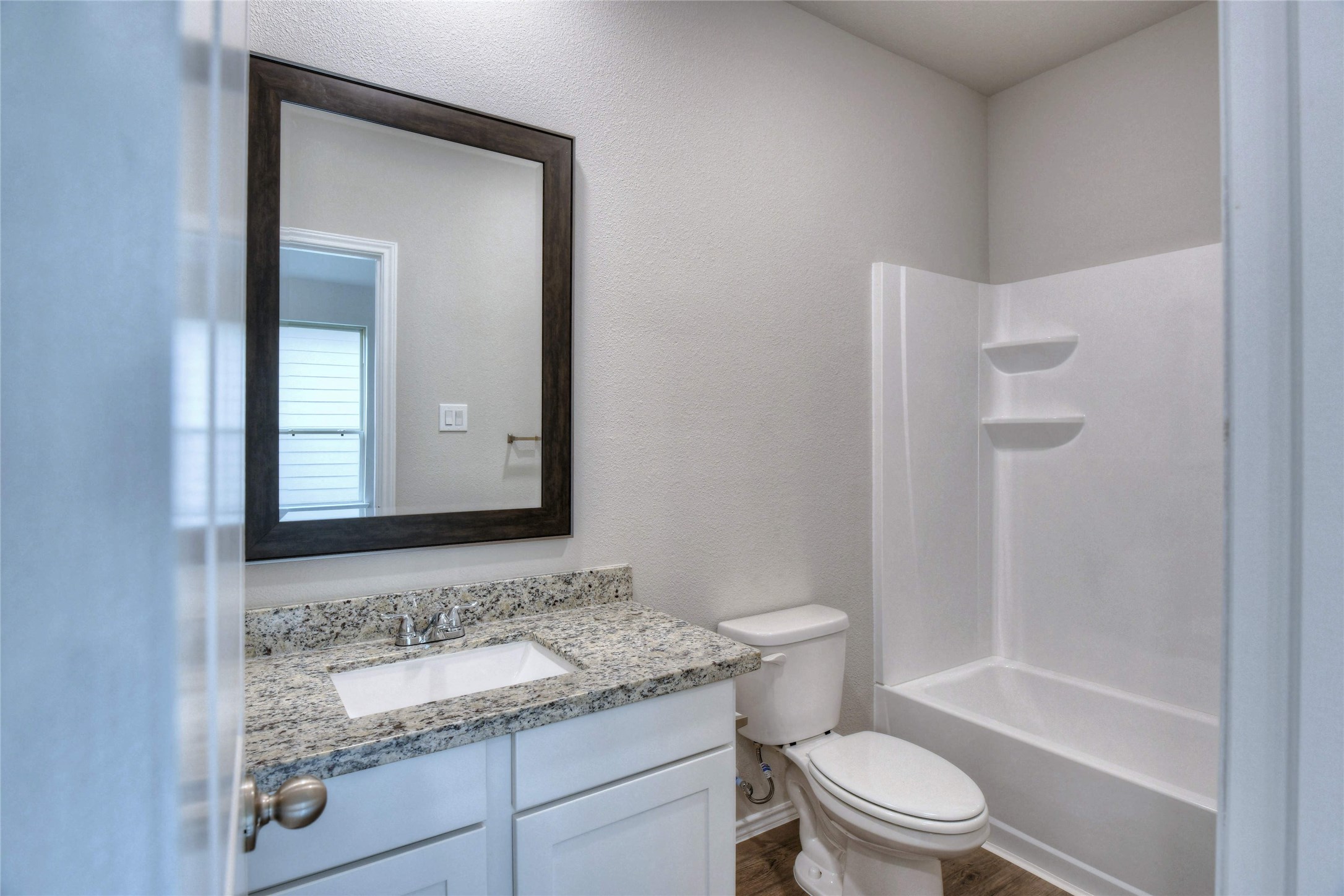 12043 Nelwood Property Photo 8