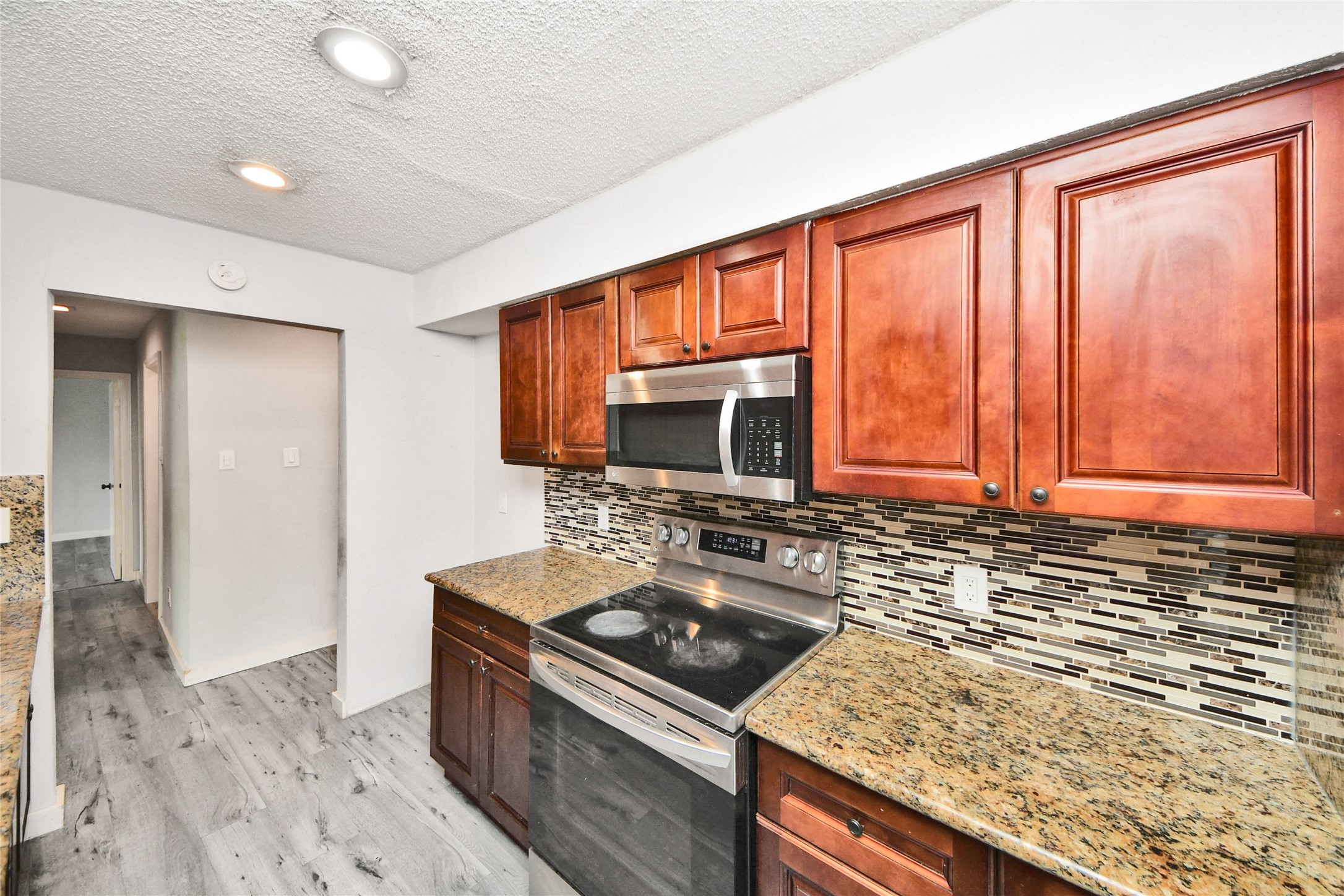 13114 Ensley Wood Drive Property Photo 11