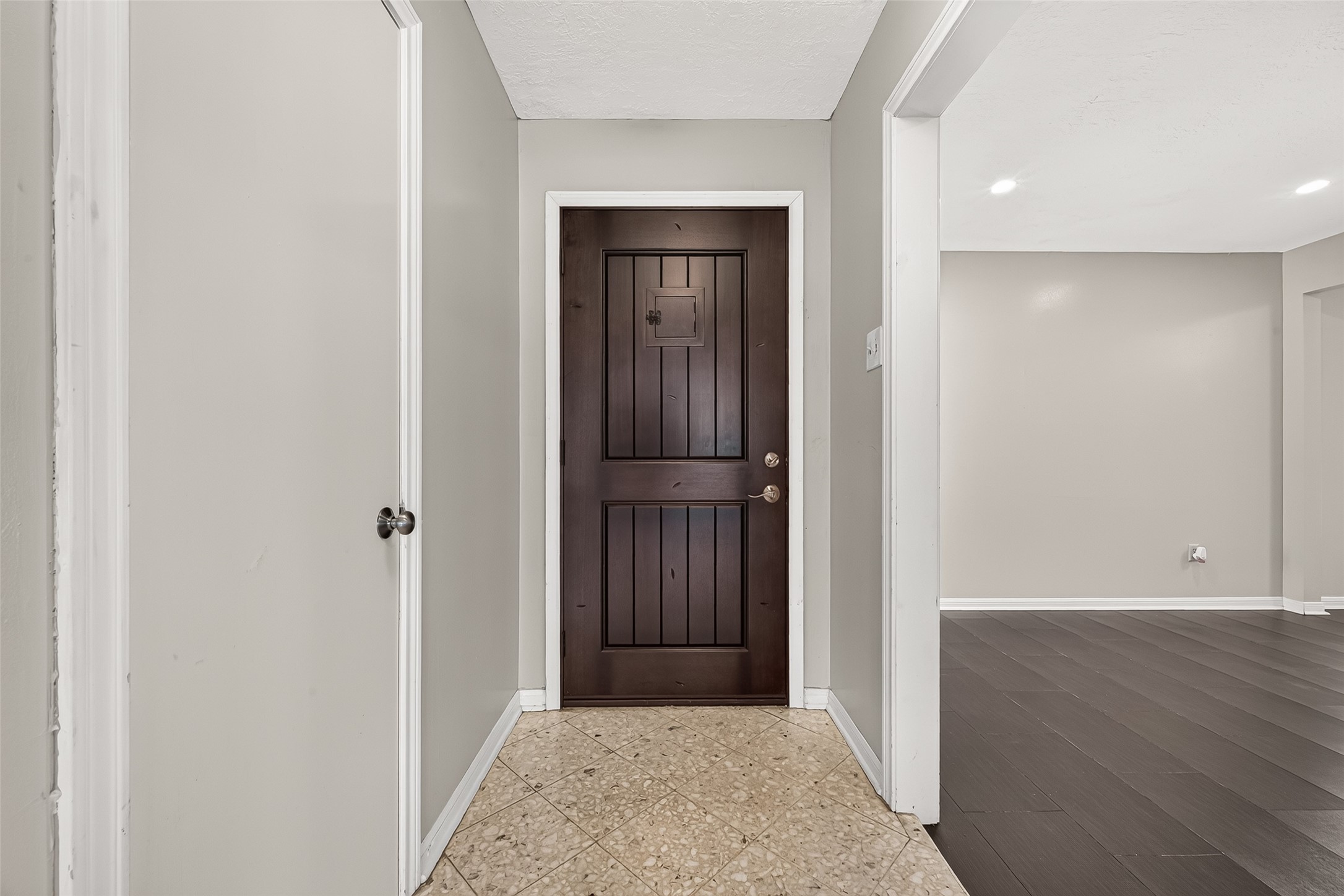 11406 High Star Drive Property Photo 5