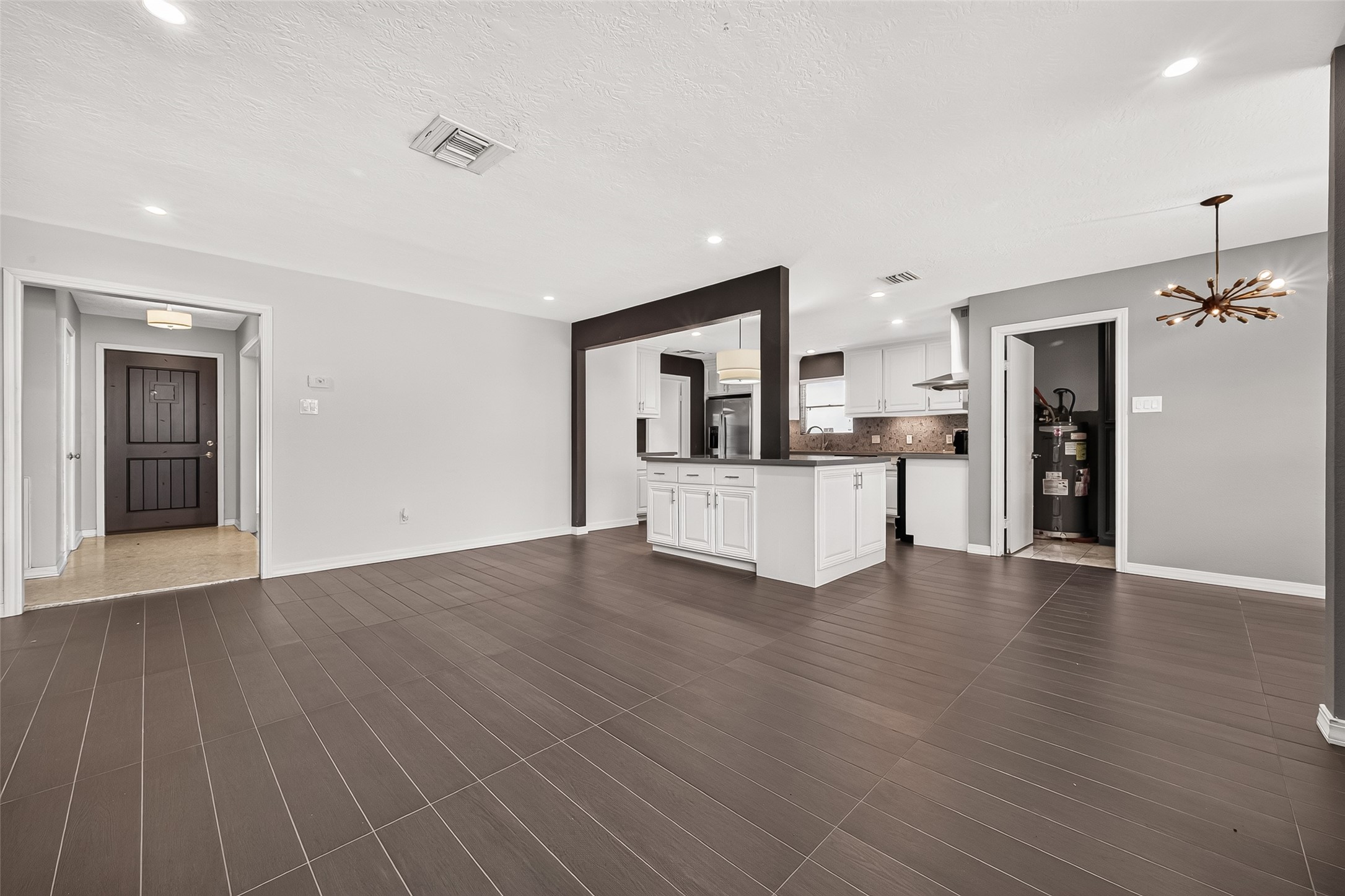 11406 High Star Drive Property Photo 12