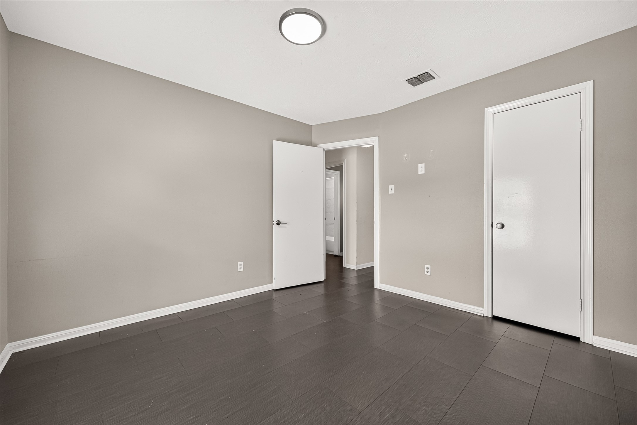 11406 High Star Drive Property Photo 39