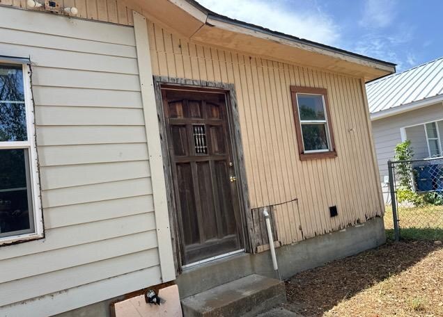 1508 N Hill Street Property Photo 11
