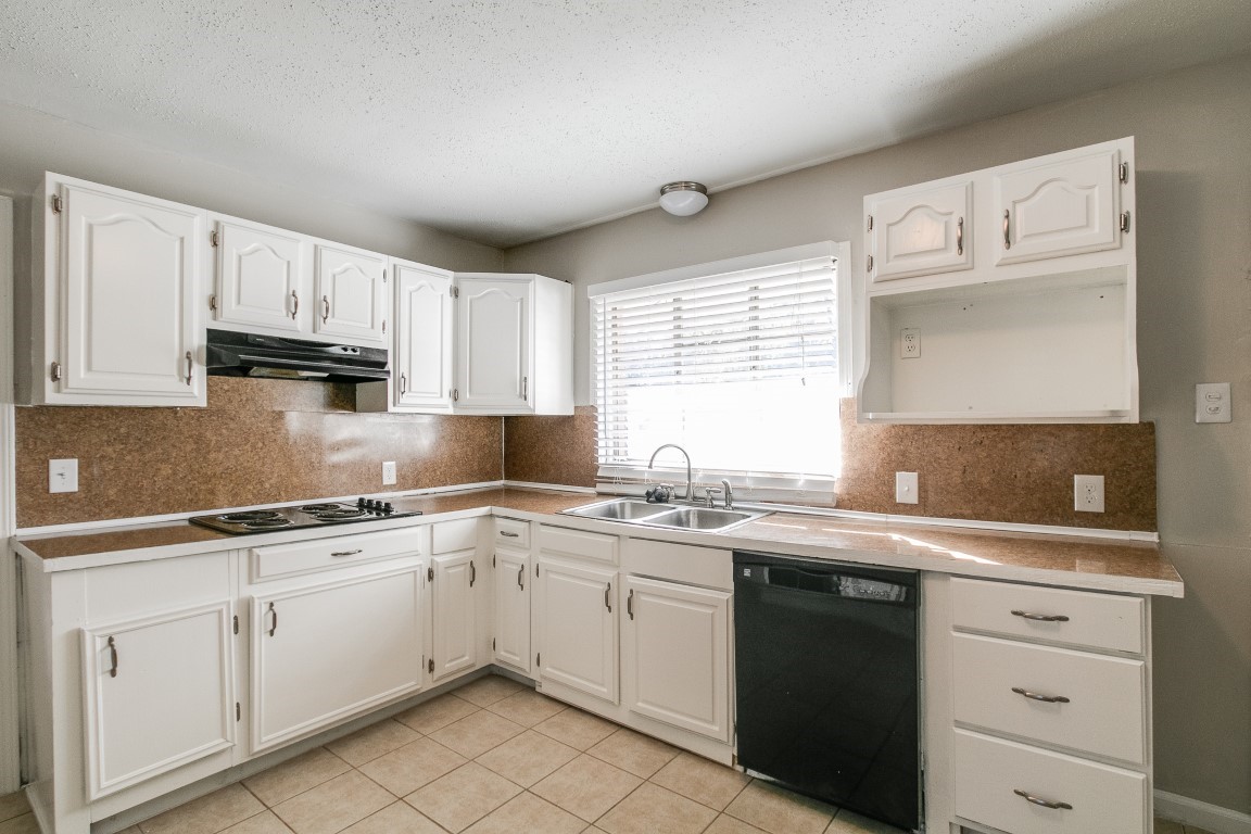 10201 Homestead Road Property Photo 6