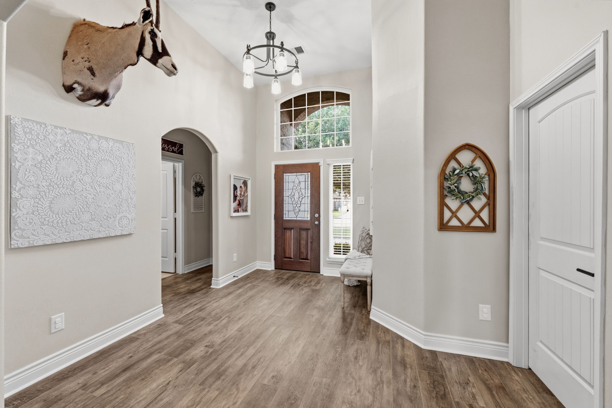 3426 Tulip Trace Drive Property Photo 5