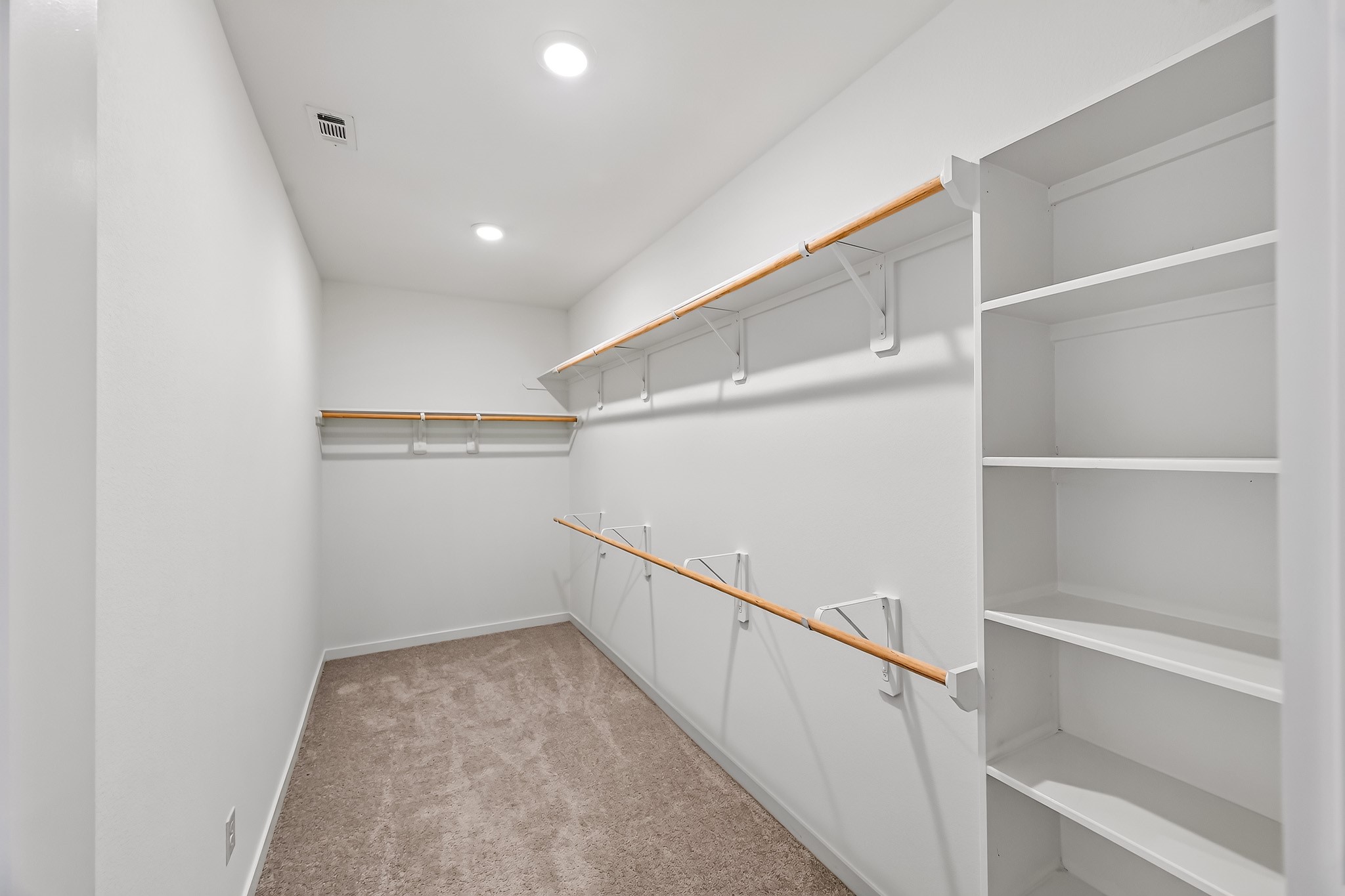 5822 Majestic Sky Drive Property Photo 24