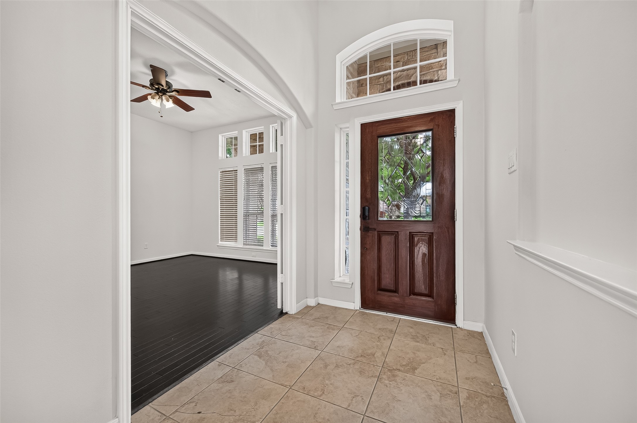 16810 Adelaide Drive Property Photo 6