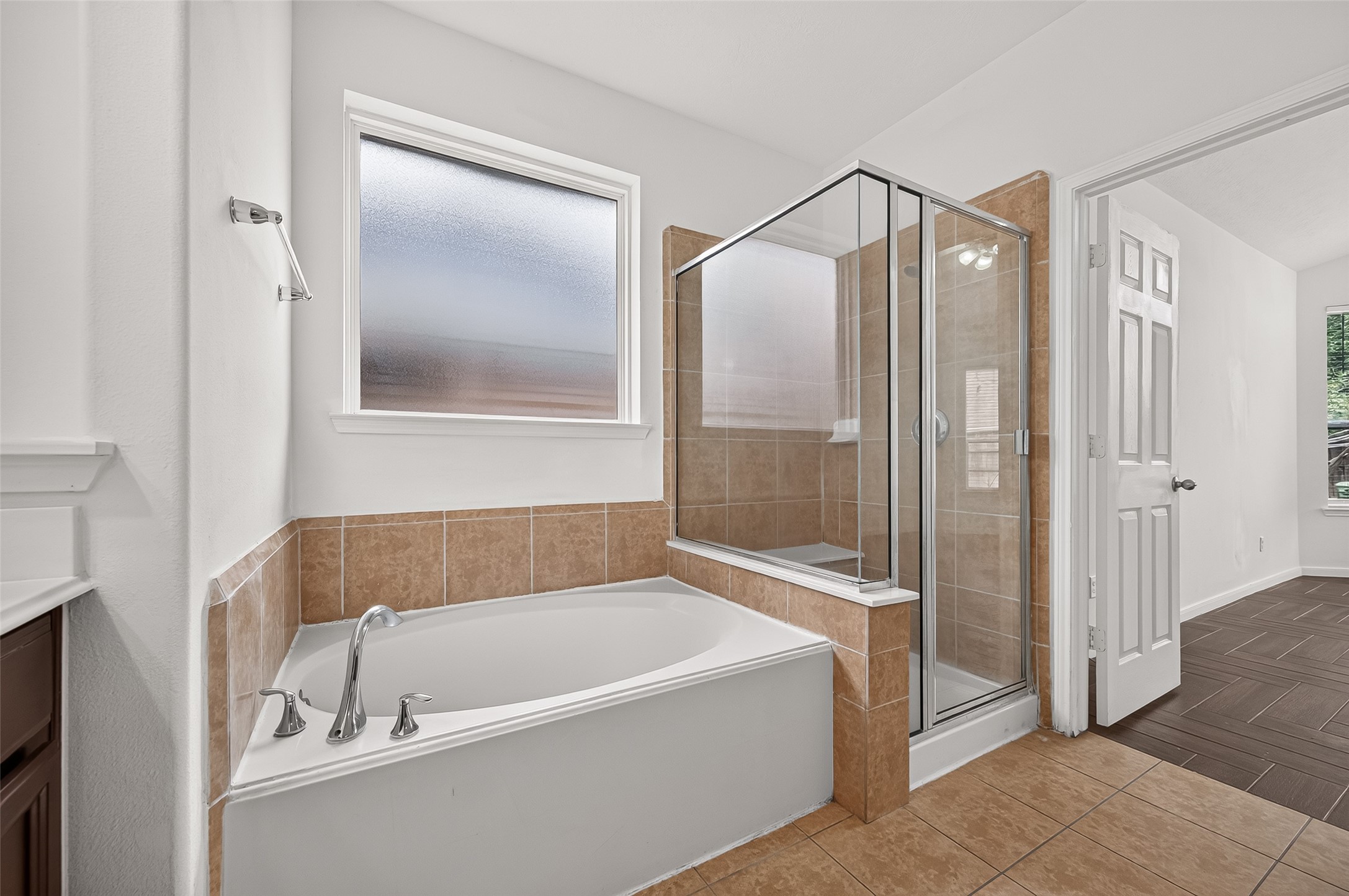 16810 Adelaide Drive Property Photo 36