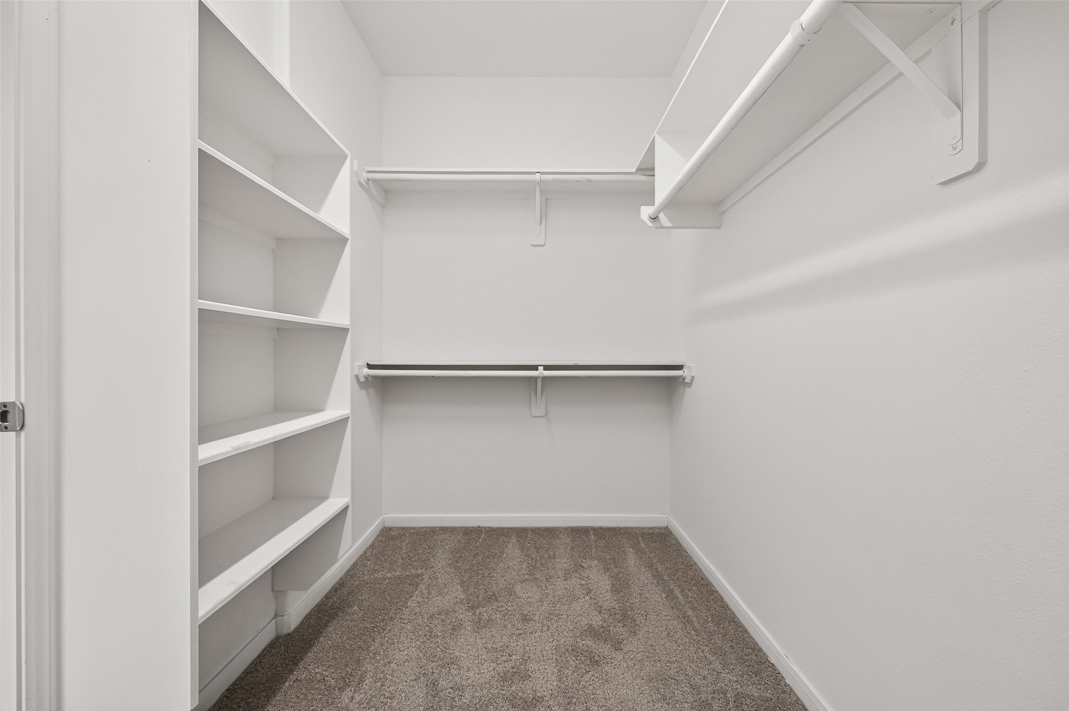 16810 Adelaide Drive Property Photo 38